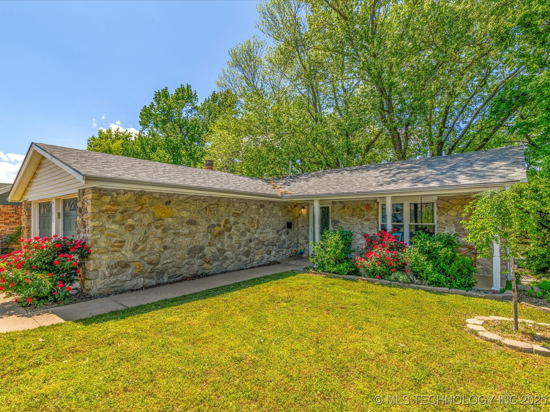 1015 Renick Lane Property Photo