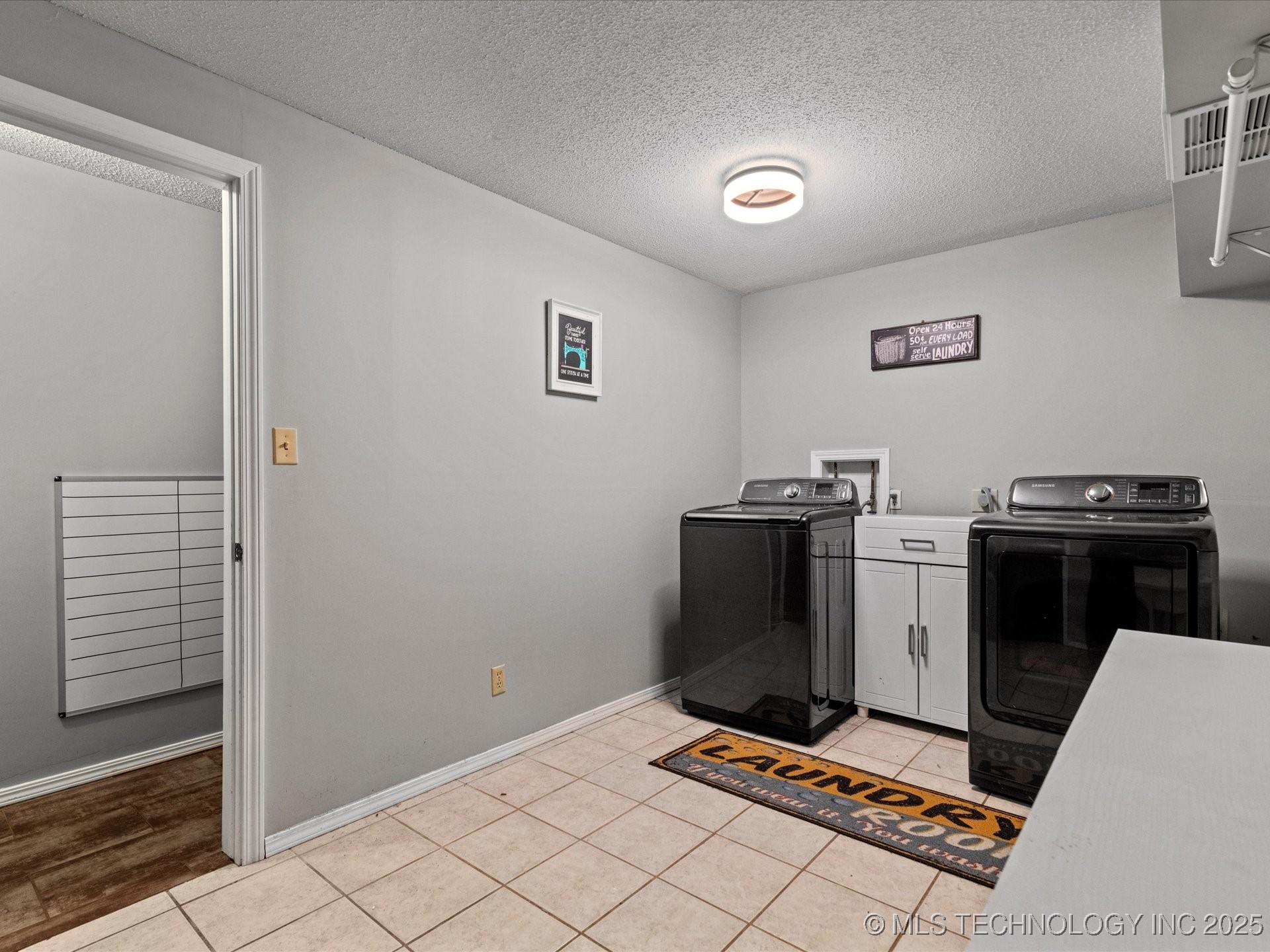1015 Renick Lane Property Photo 35