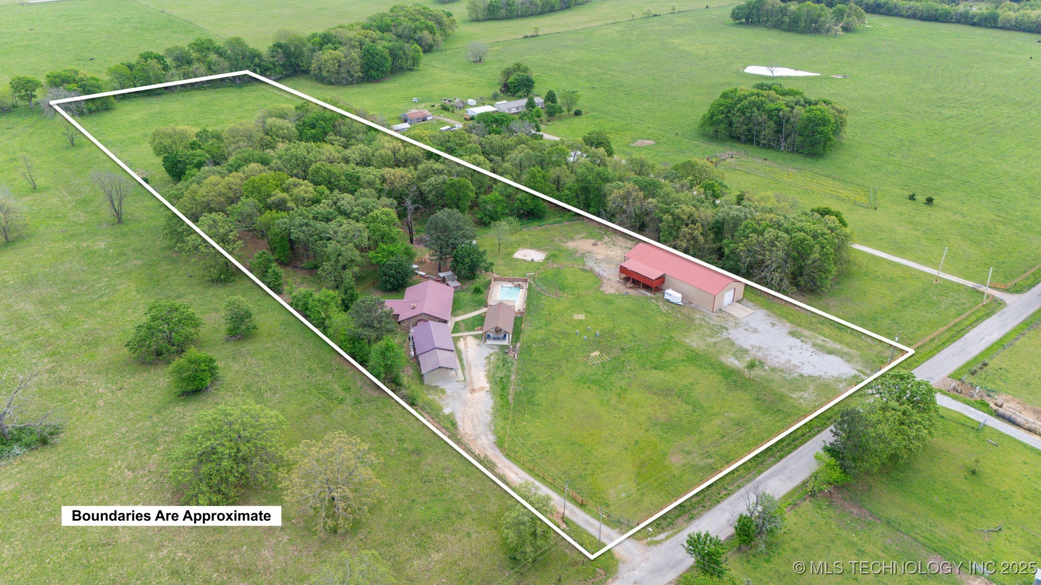 7383 S 447 Road Property Photo 1