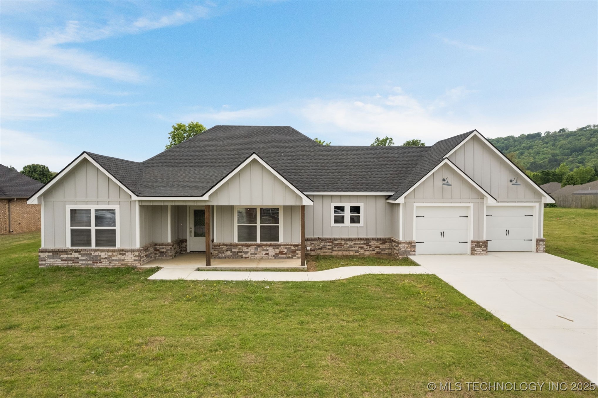 205 Wapiti Lane Property Photo
