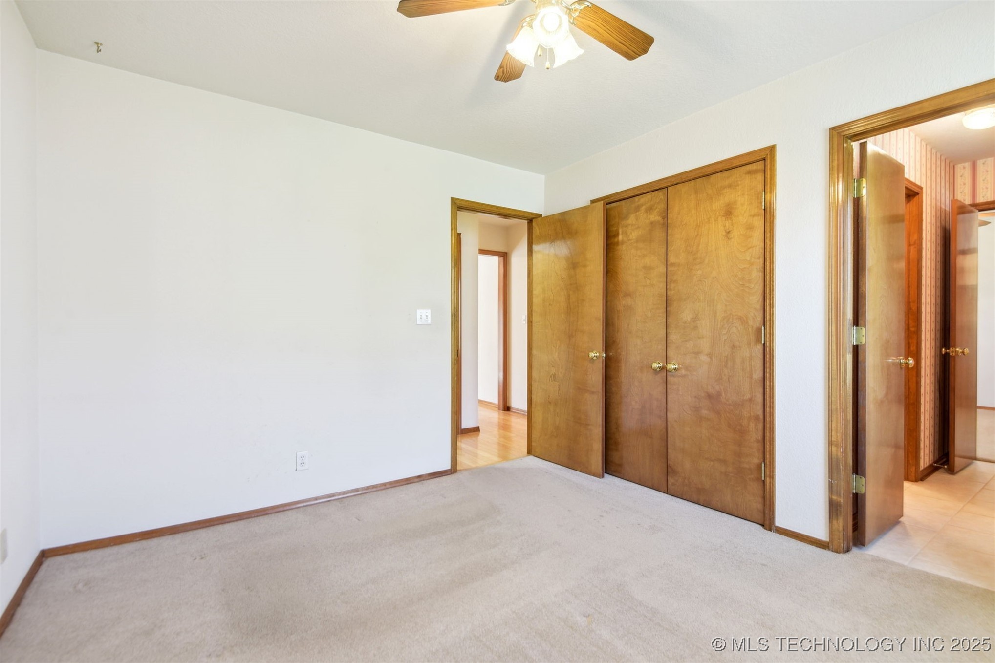 10716 S 83rd East Avenue Property Photo 23