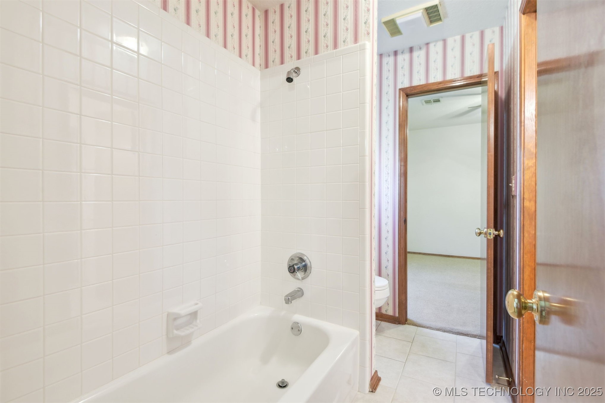 10716 S 83rd East Avenue Property Photo 25