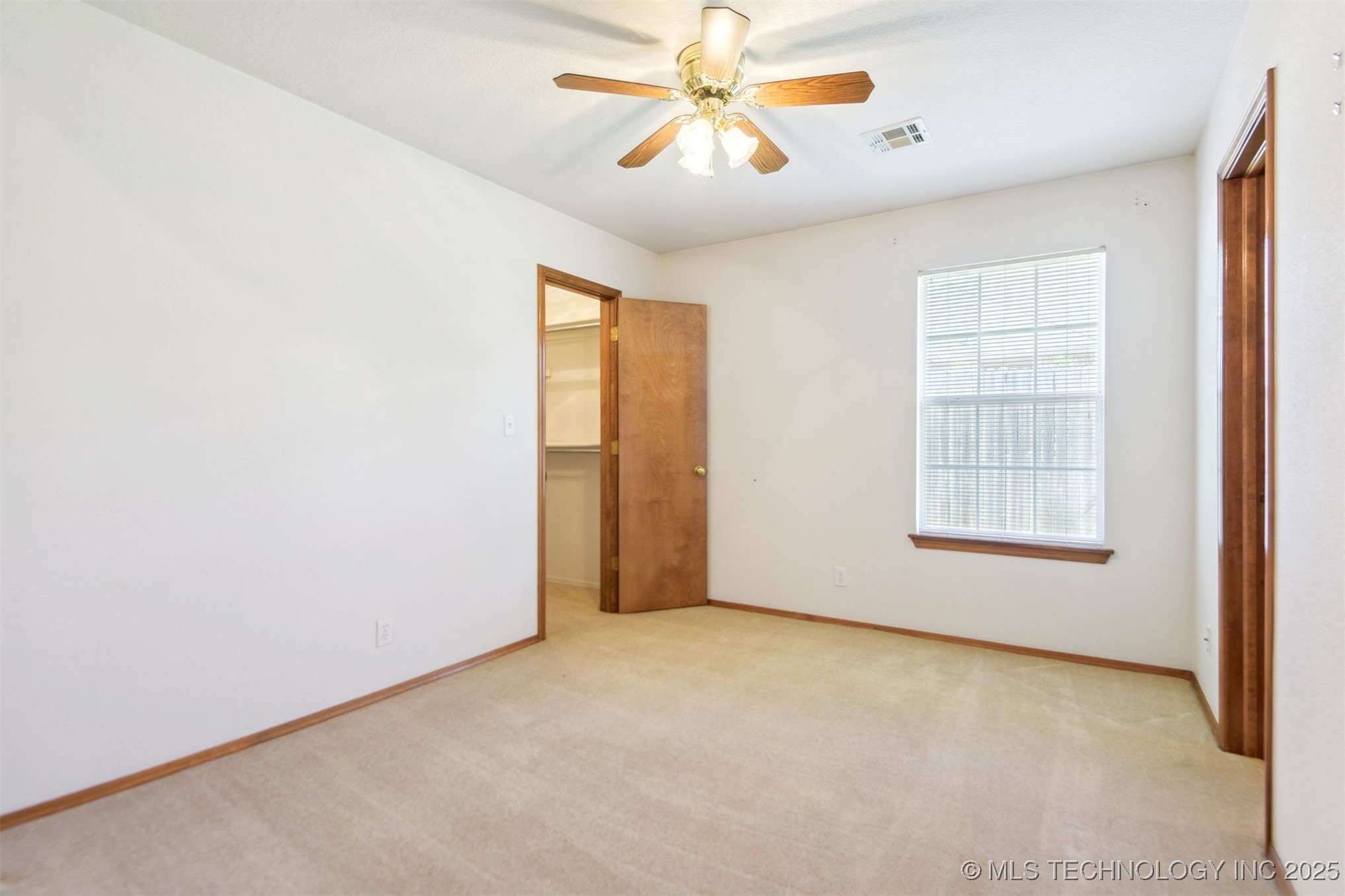 10716 S 83rd East Avenue Property Photo 28