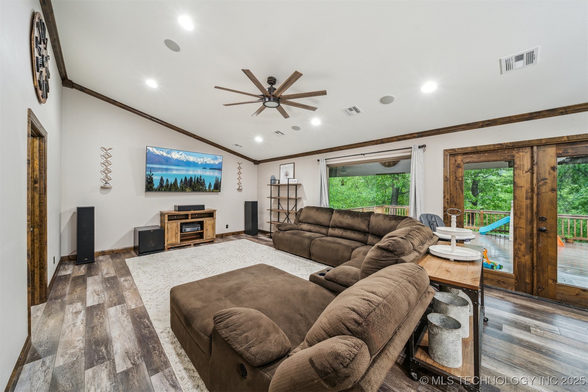 6164 E 578 Road Property Photo 2