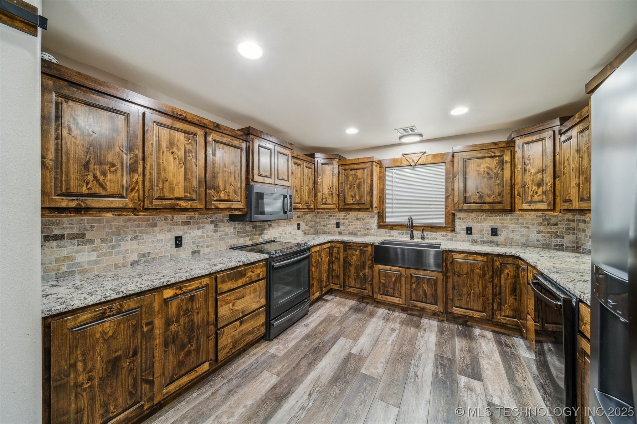 6164 E 578 Road Property Photo 7