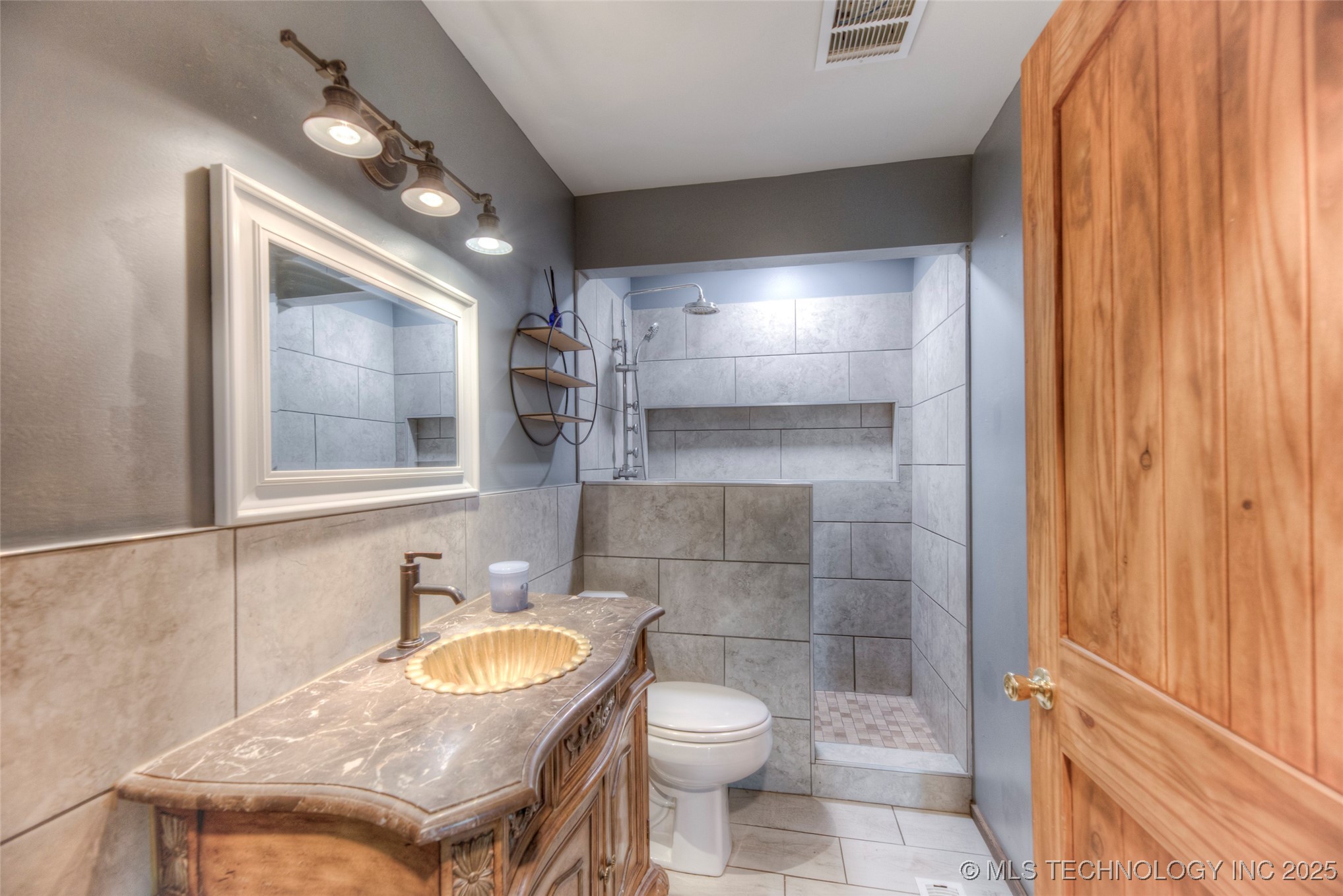 16703 Grisham Avenue Property Photo 20