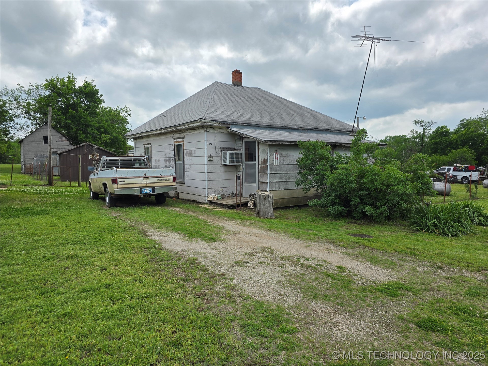 318 5 Th Street Property Photo
