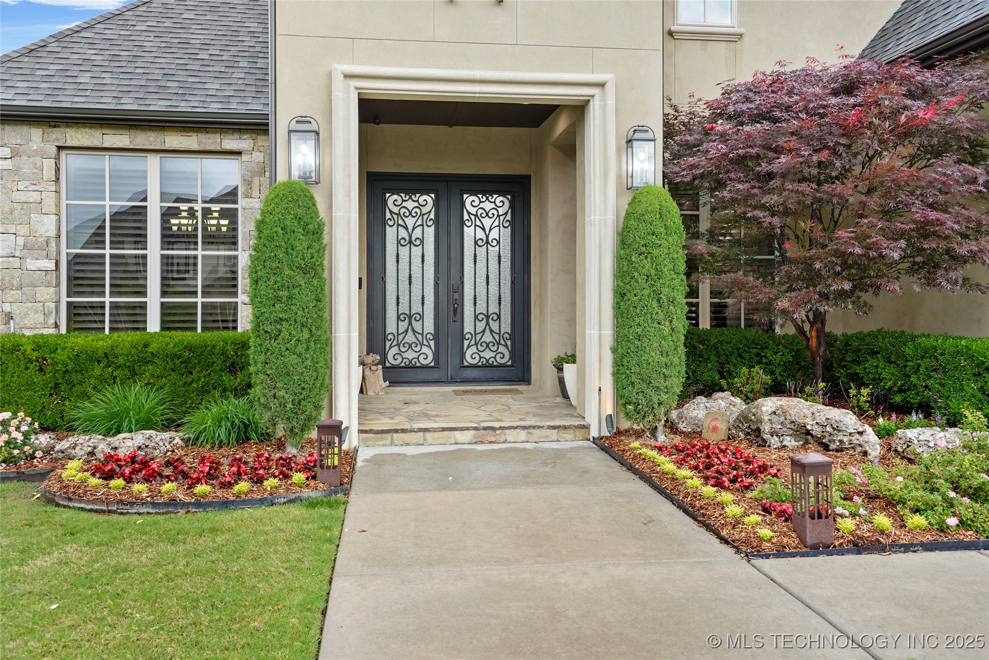 4401 S Quinoa Avenue Property Photo 2