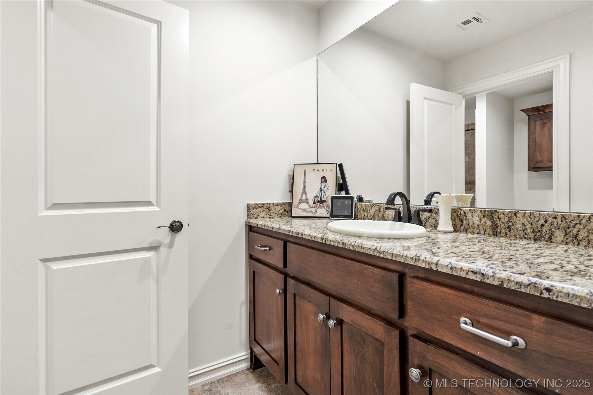 4401 S Quinoa Avenue Property Photo 39