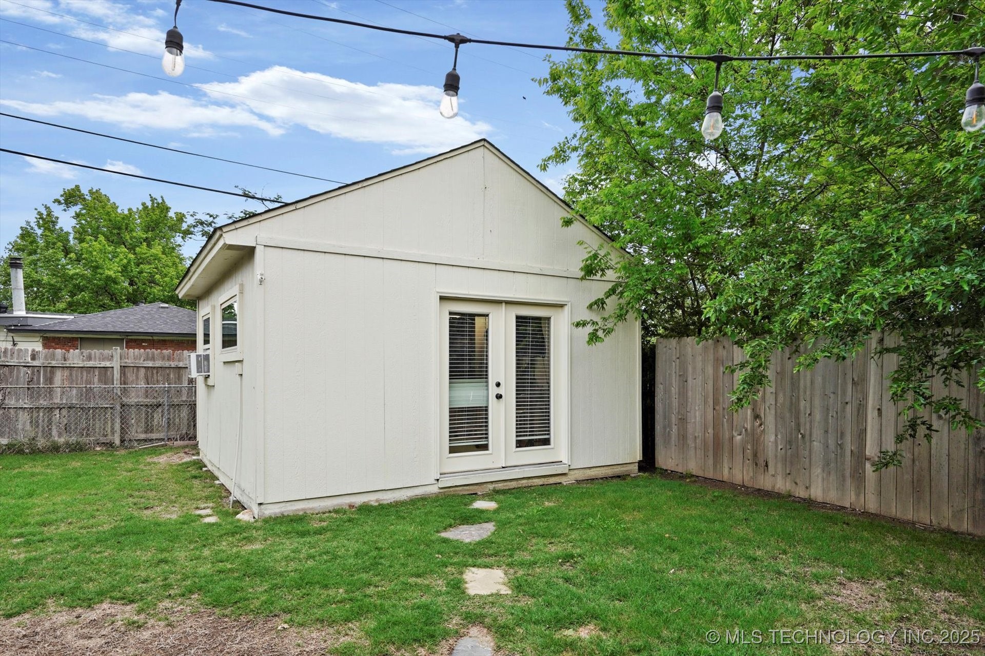 5729 E 25th Place Property Photo 37
