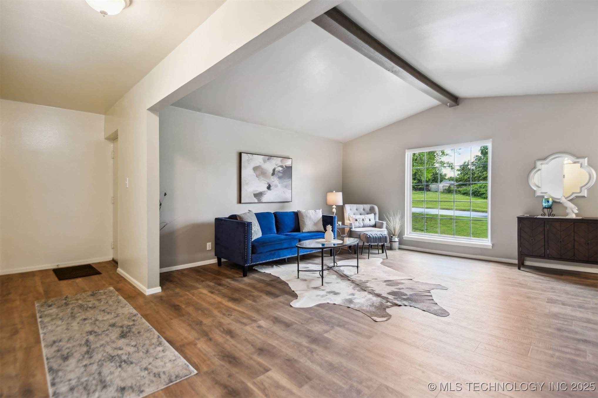 6727 S Richmond Avenue 632 Property Photo 5