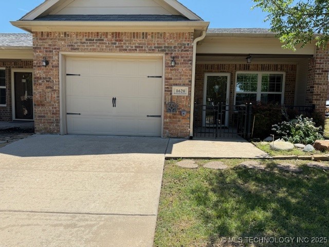 1620 Shenandoah Drive Property Photo 1