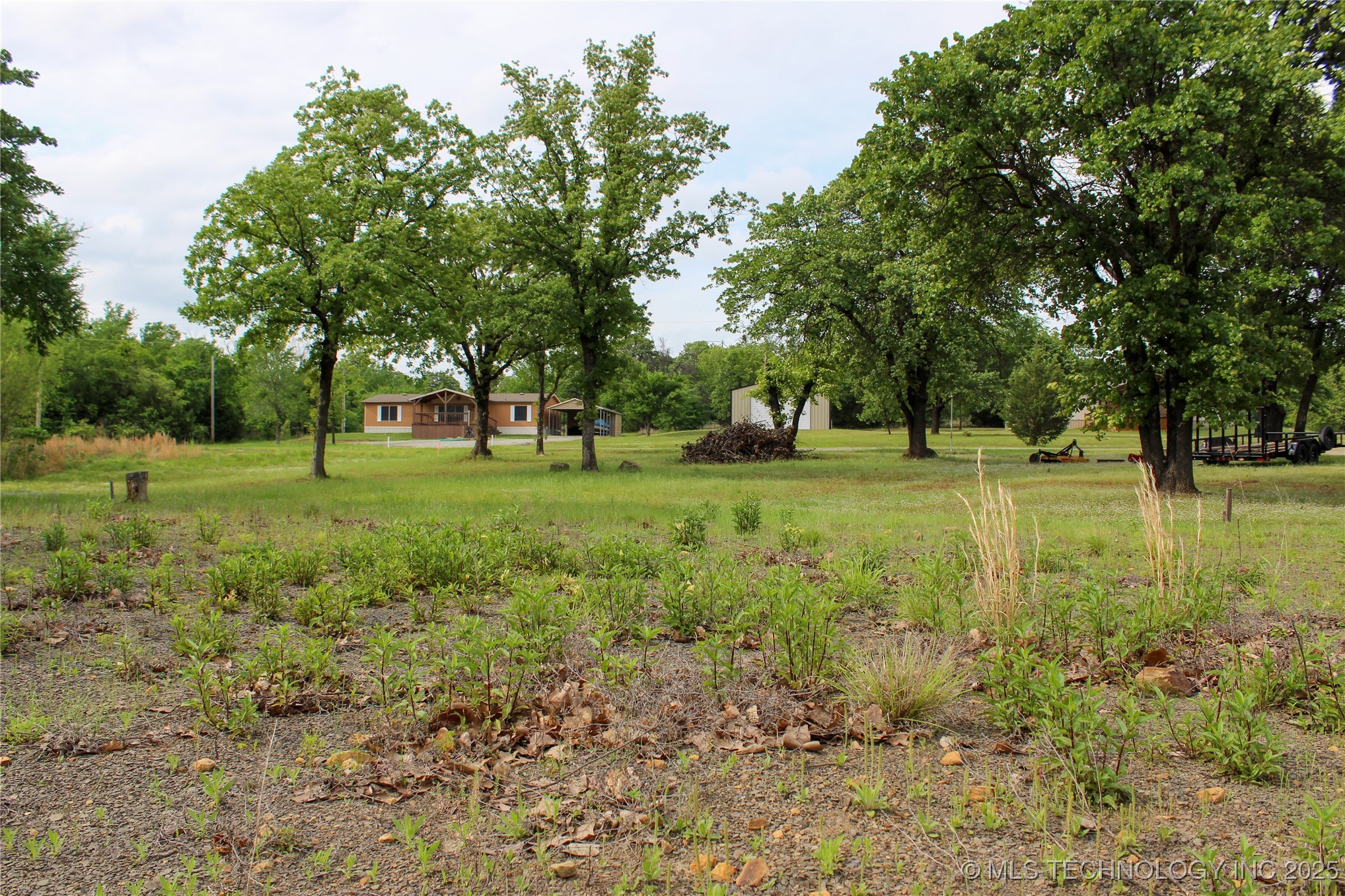 430250 E 1146 Road Property Photo 7