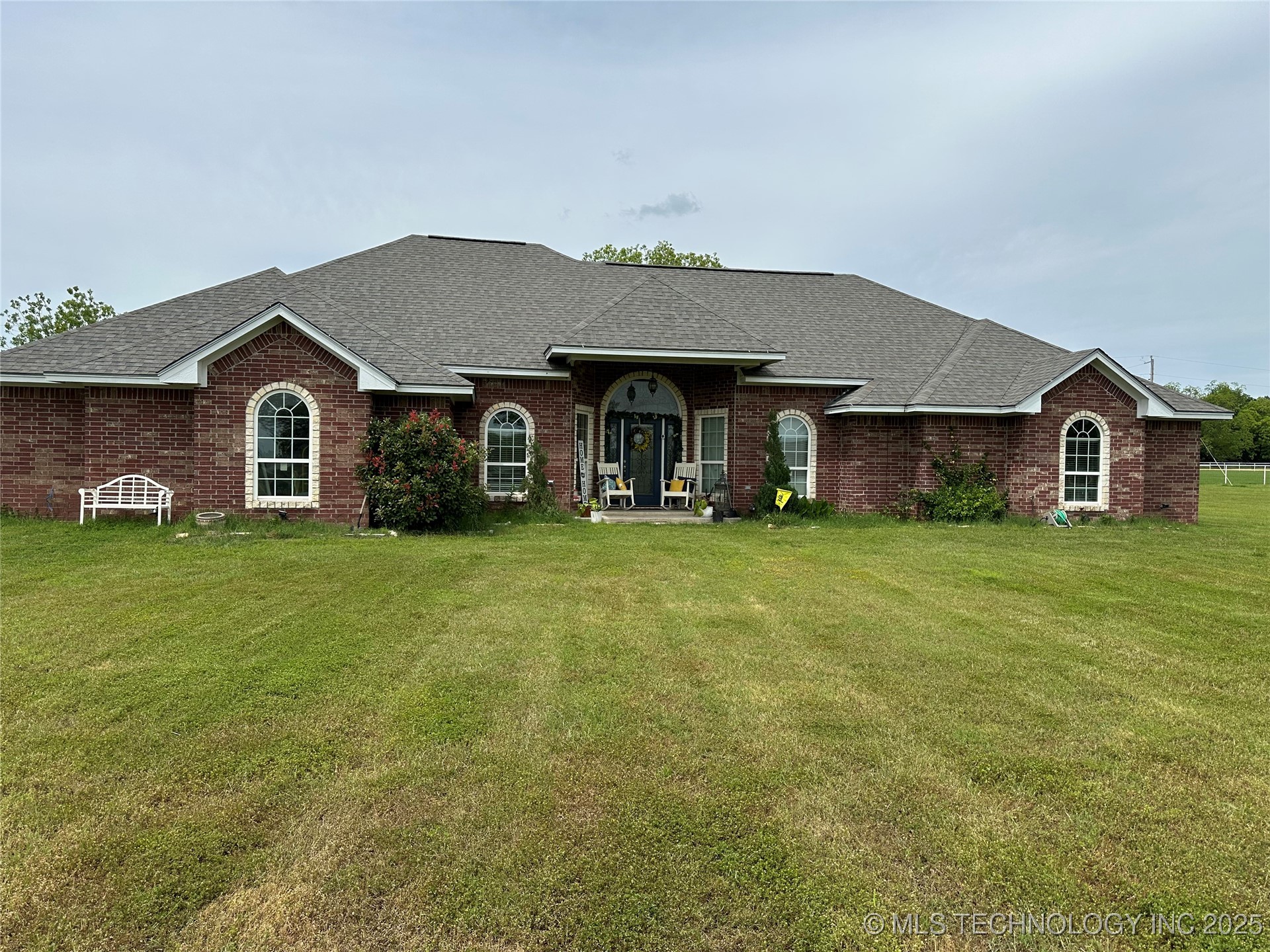 13589 E Happy Valley Property Photo 1