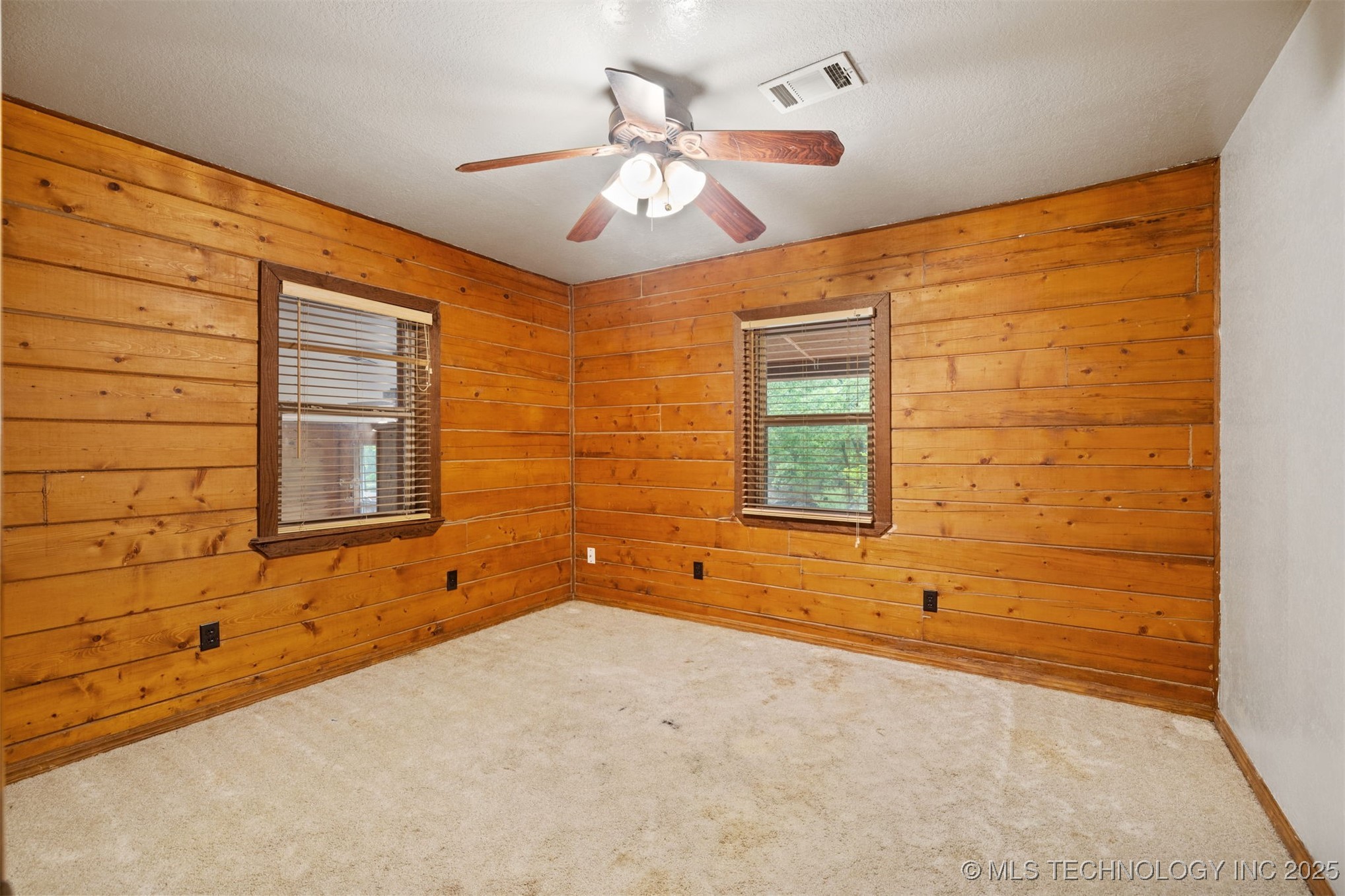 5200 W Wildlife Lane Property Photo 15
