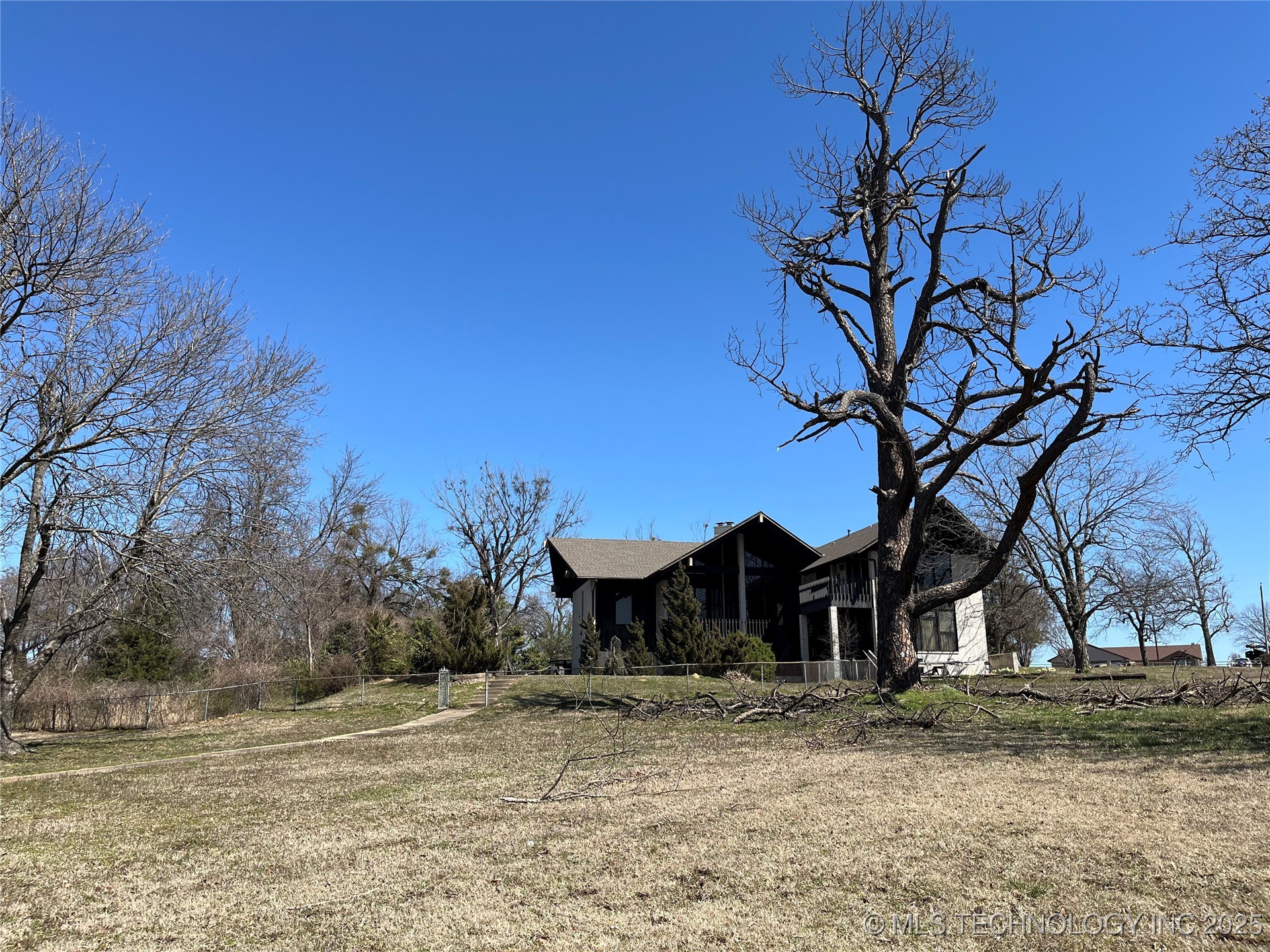 3101 Hardy Springs Road Property Photo 5