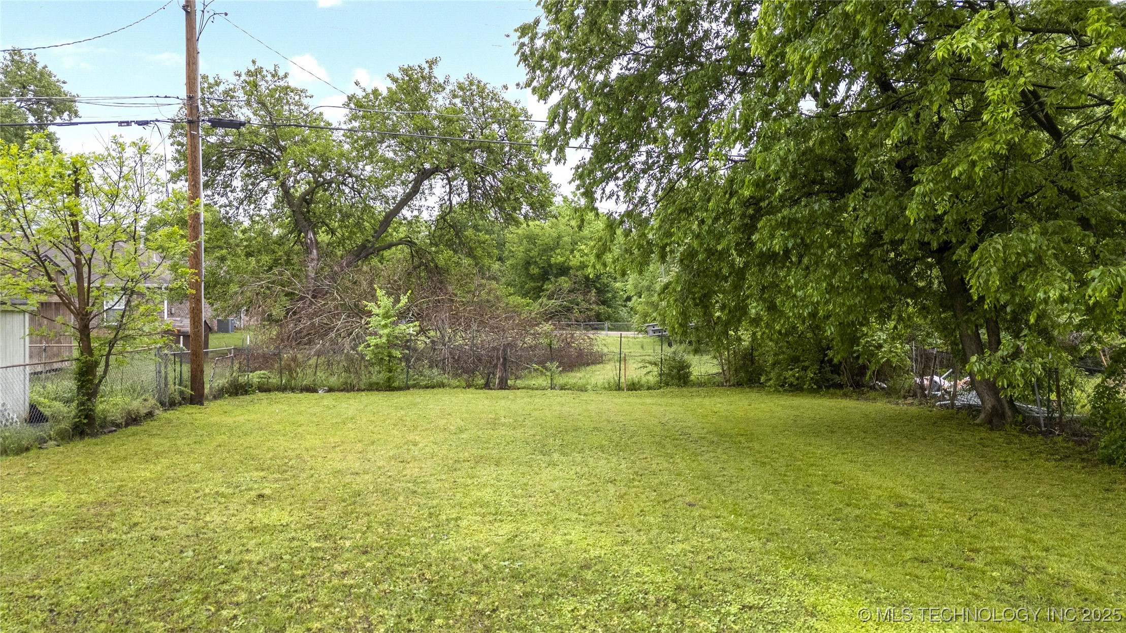 109 E Burnham Avenue Property Photo 29