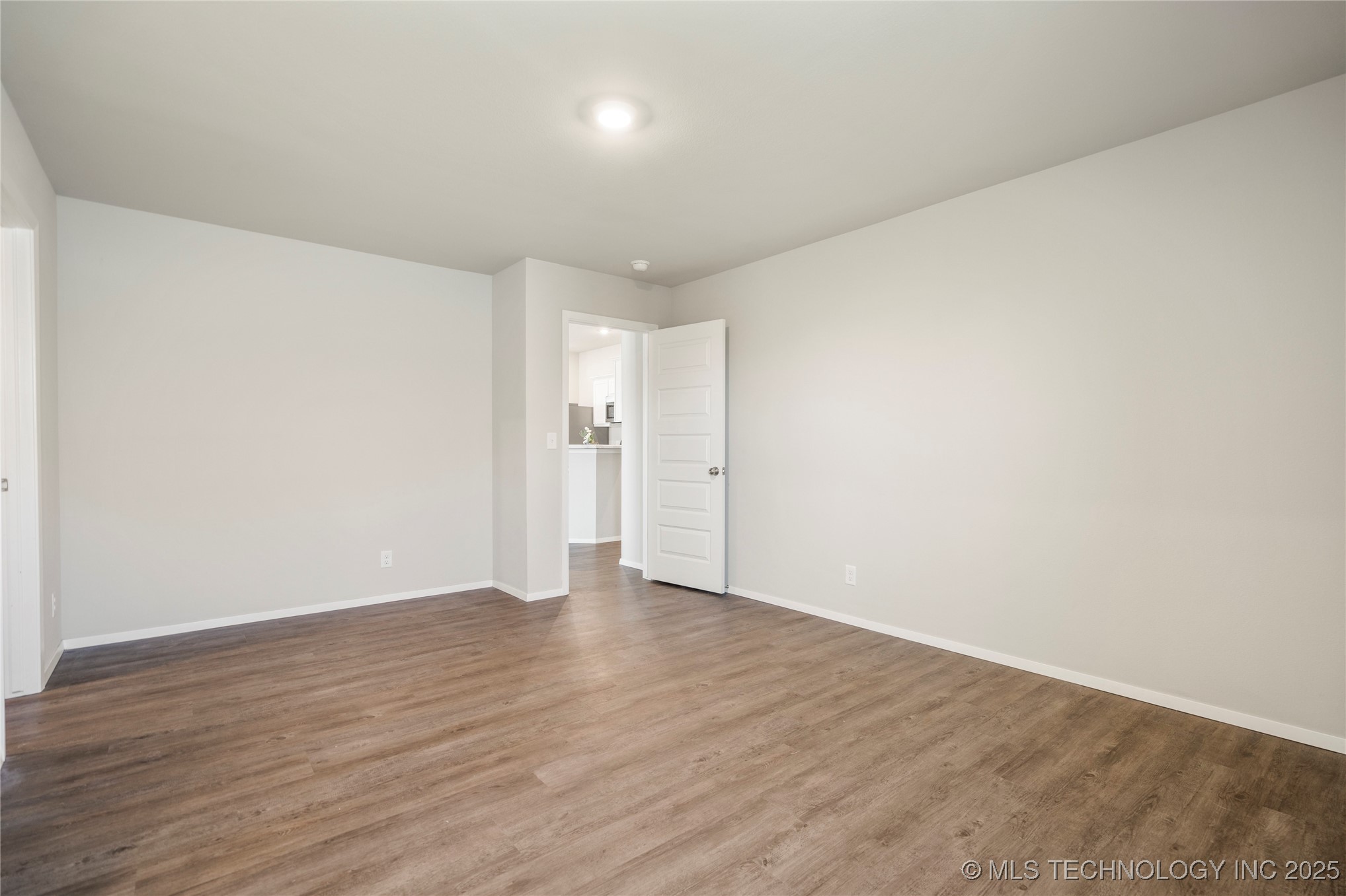 29327 E 80th Street Se Property Photo 22
