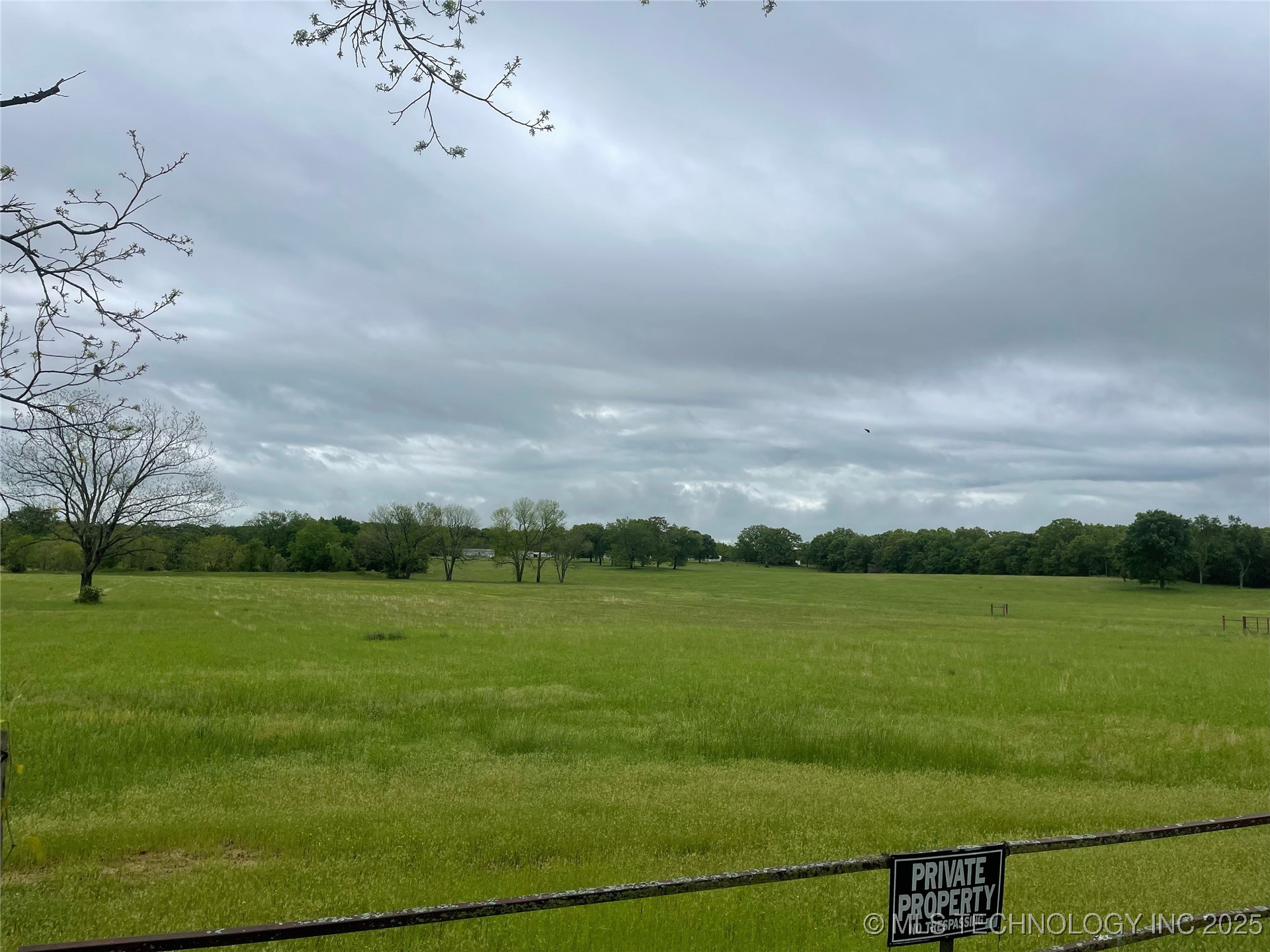 550 Road Property Photo 7