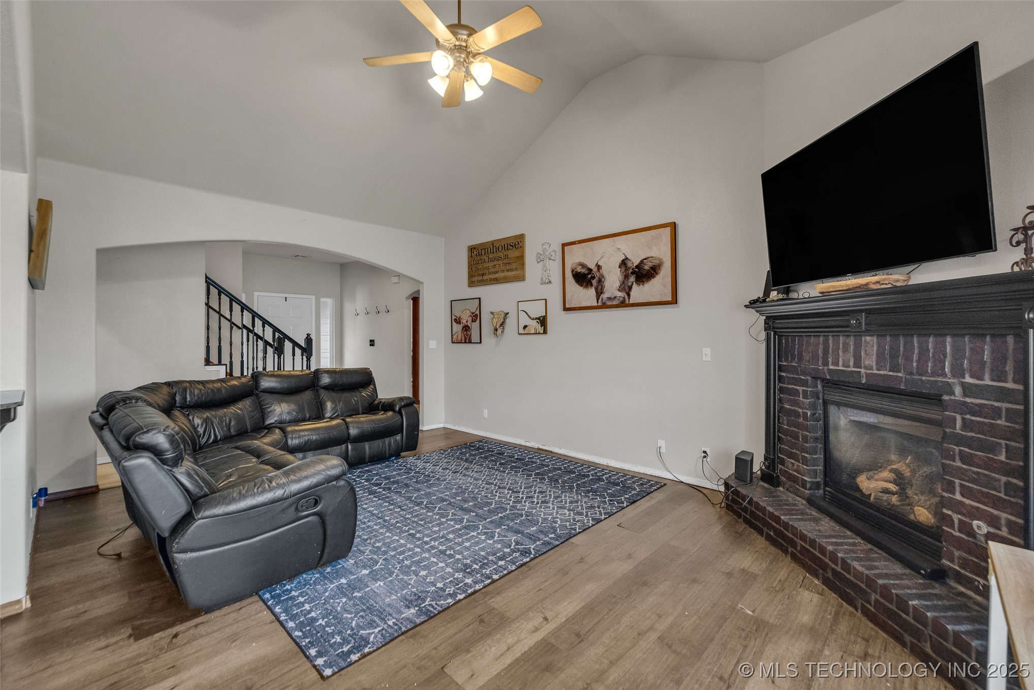 20213 E 33rd Place S Property Photo 11