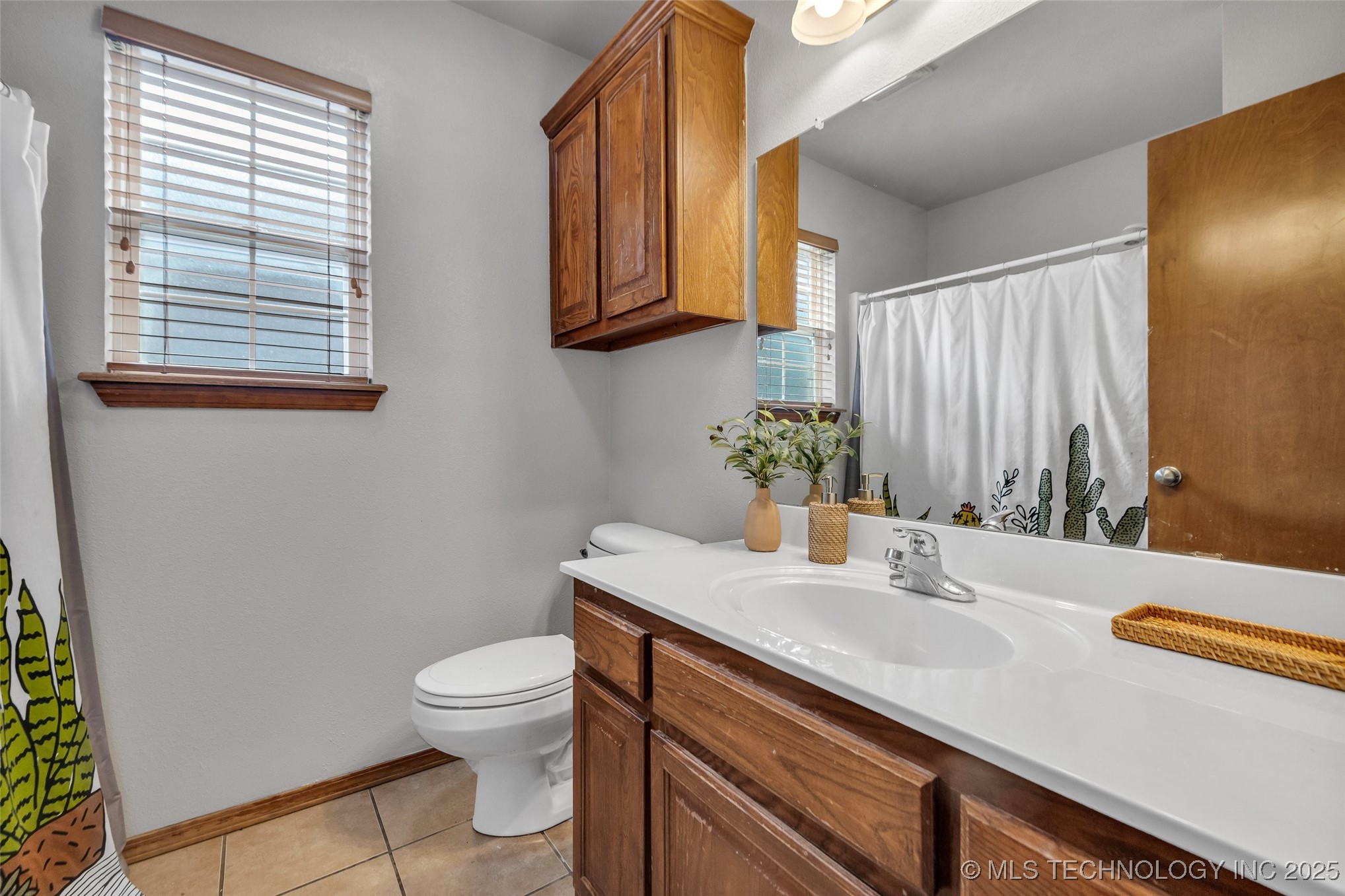 20213 E 33rd Place S Property Photo 33