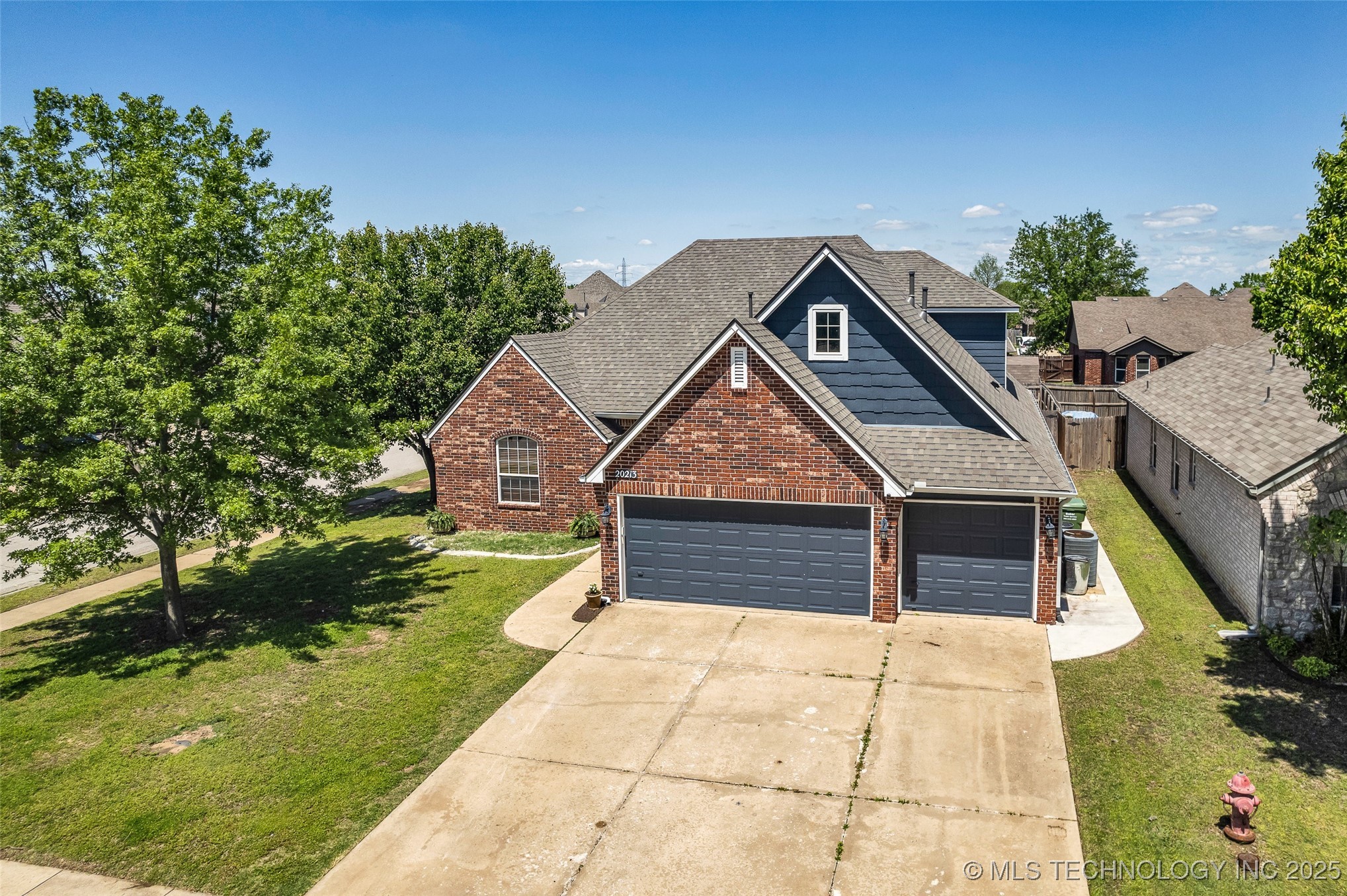 20213 E 33rd Place S Property Photo 46