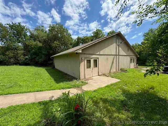 802 E Brissy Street Property Photo 1