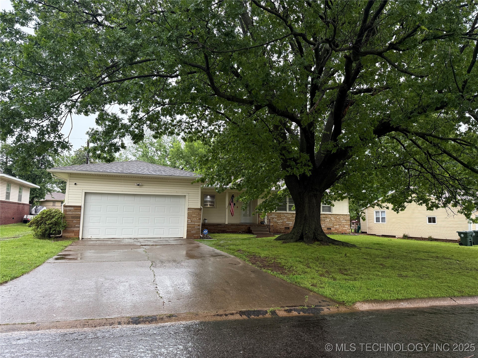 116 S Camden Place Property Photo 1