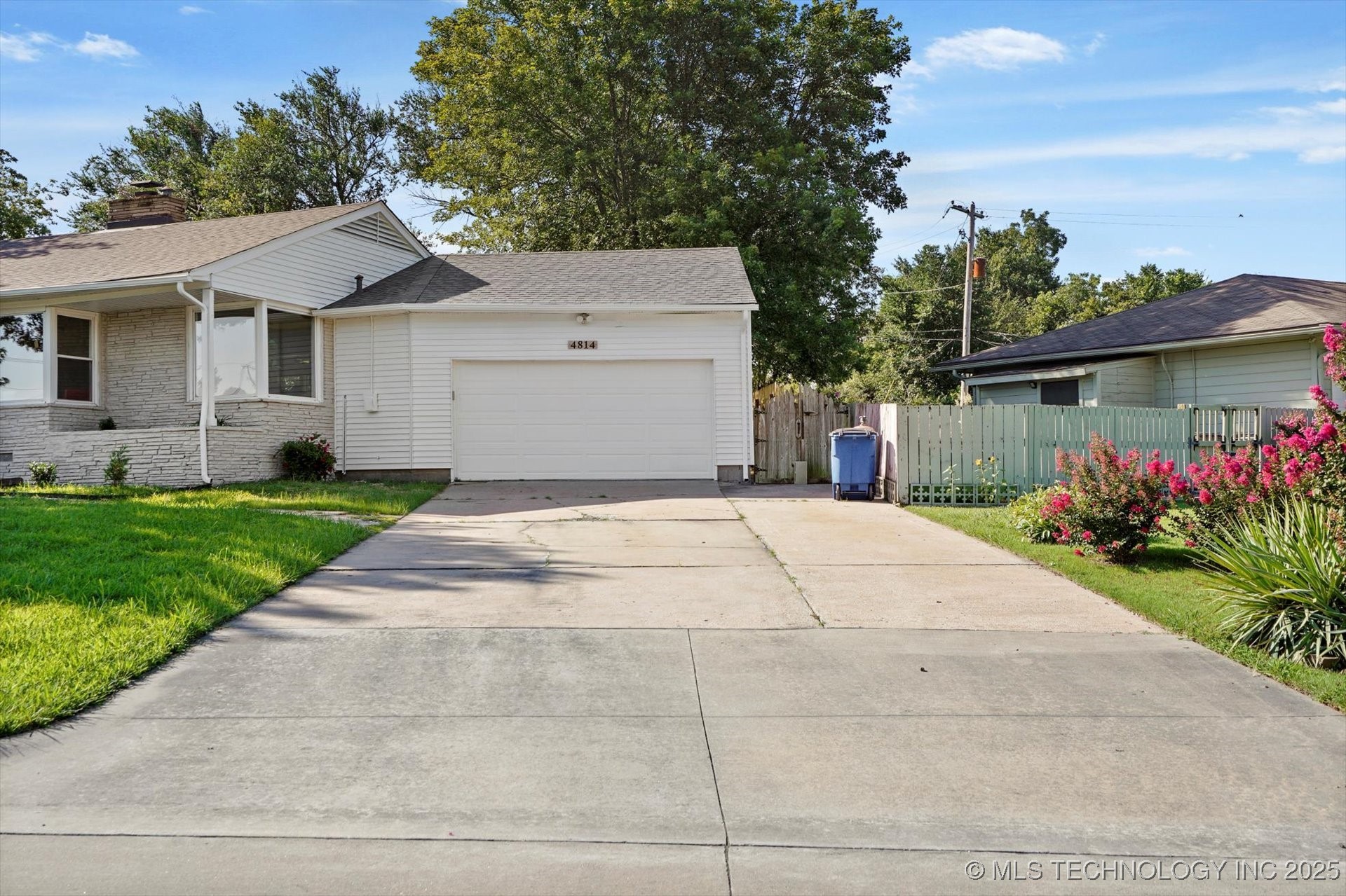 4814 E 37th Street Property Photo 4