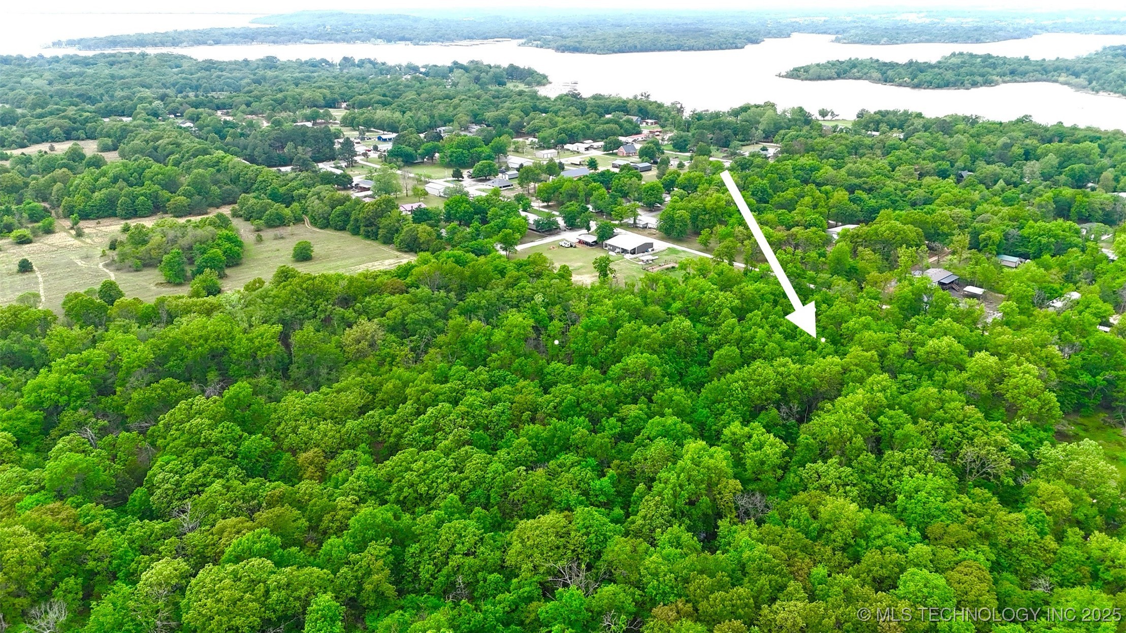2 Elm Street Property Photo