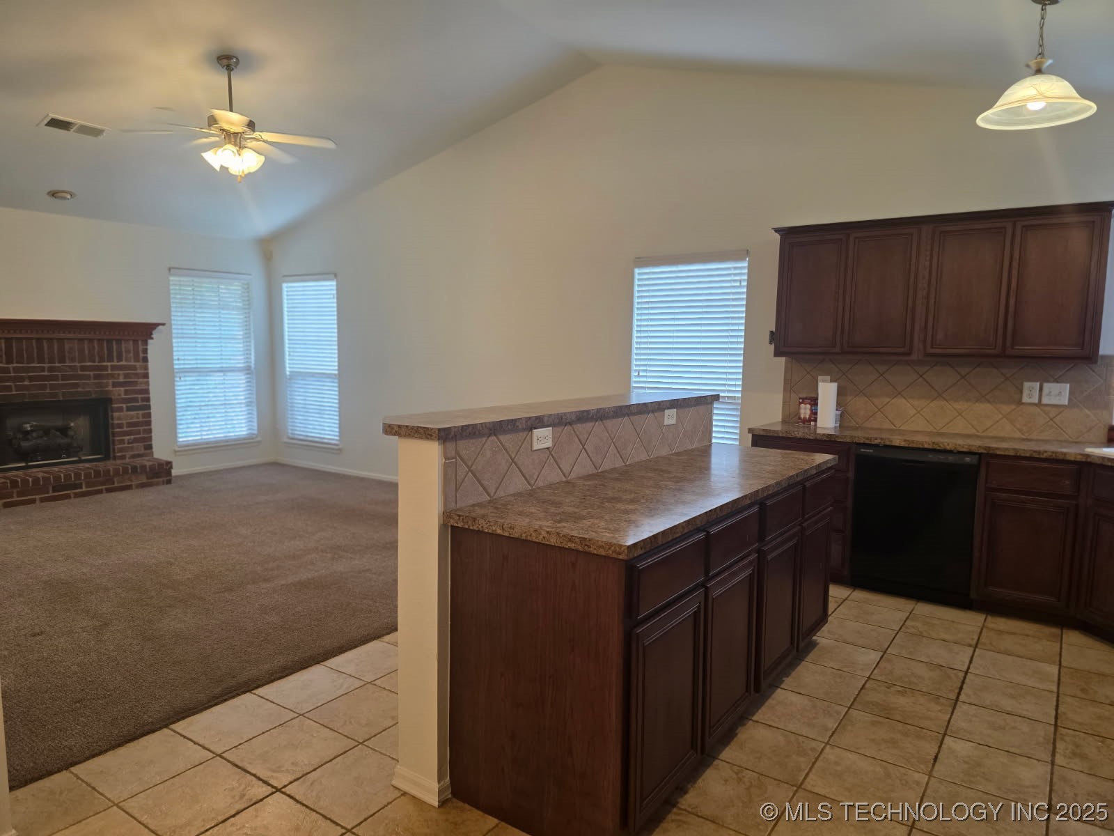 2204 E Princeton Street Property Photo 7