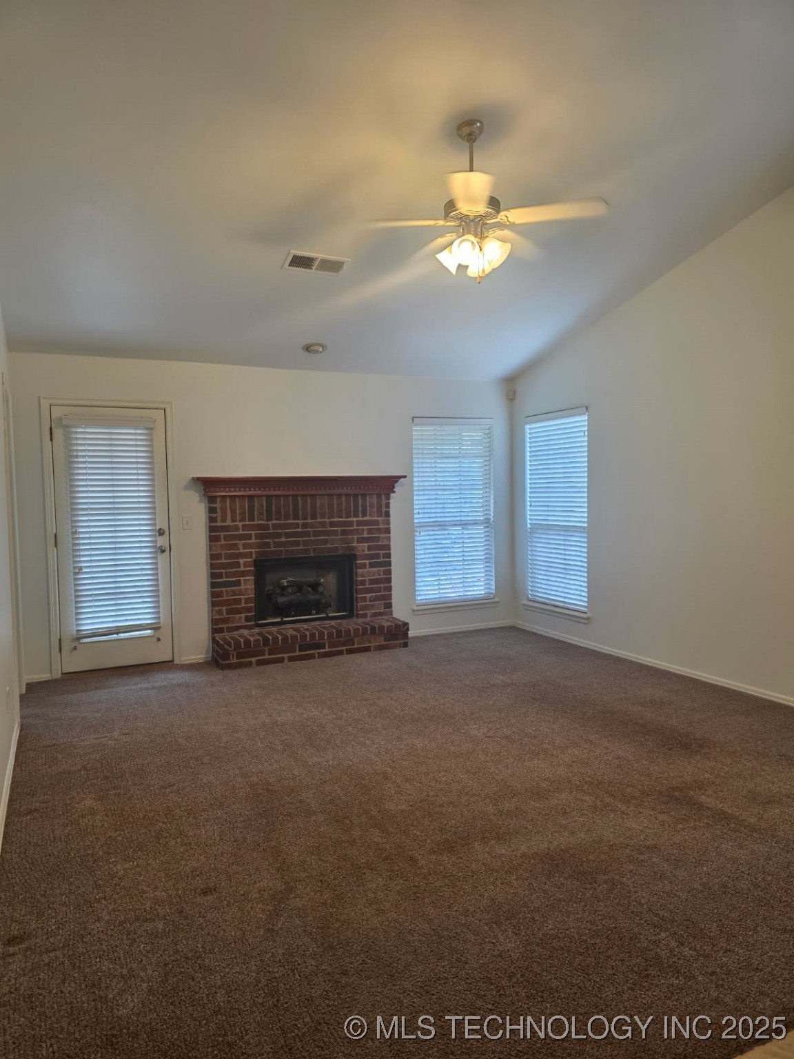 2204 E Princeton Street Property Photo 11