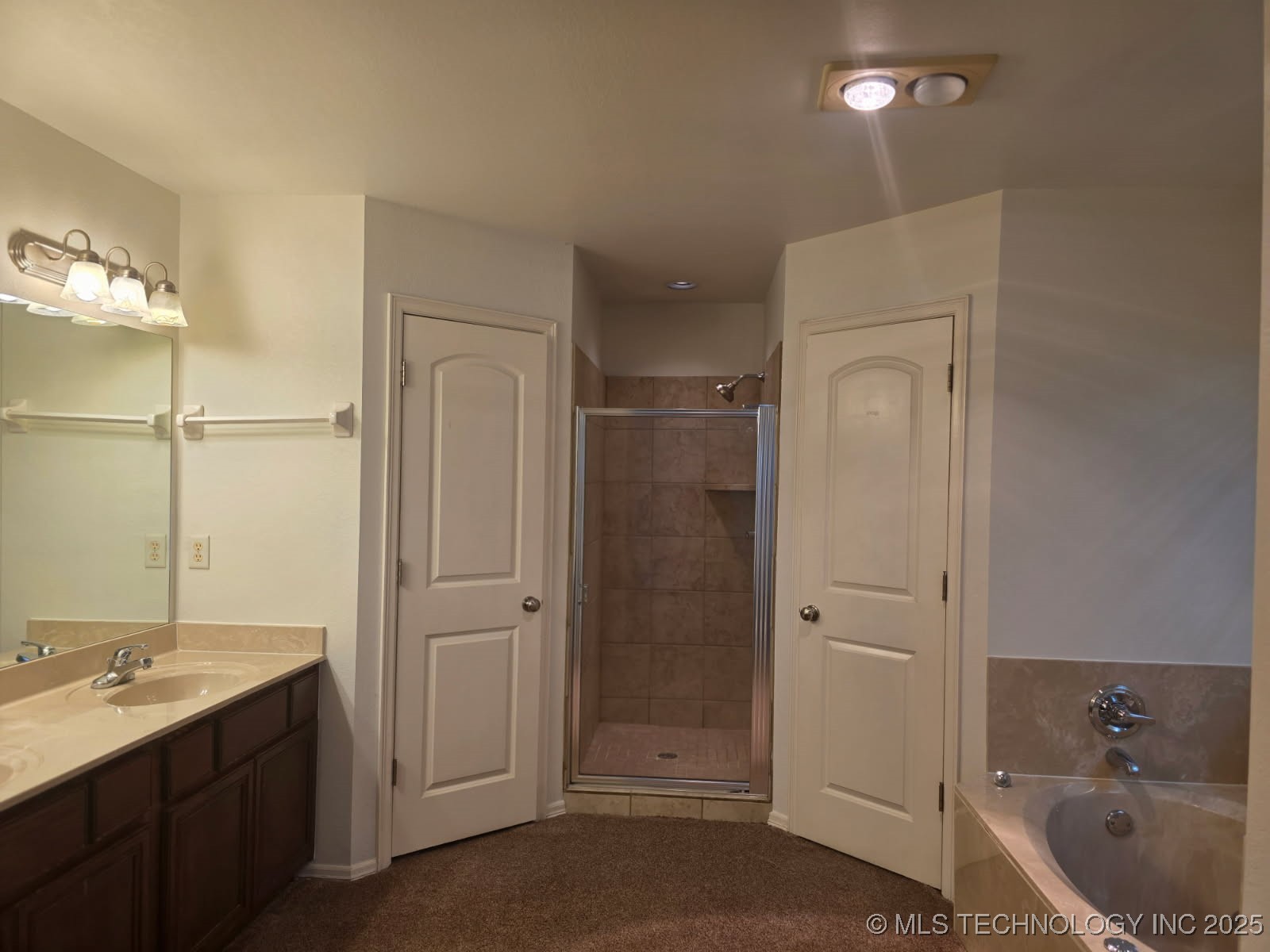 2204 E Princeton Street Property Photo 14