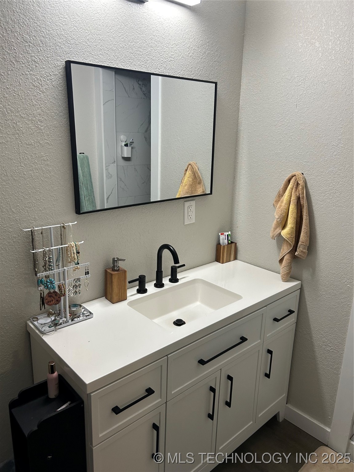1705 Tower Drive Property Photo 22