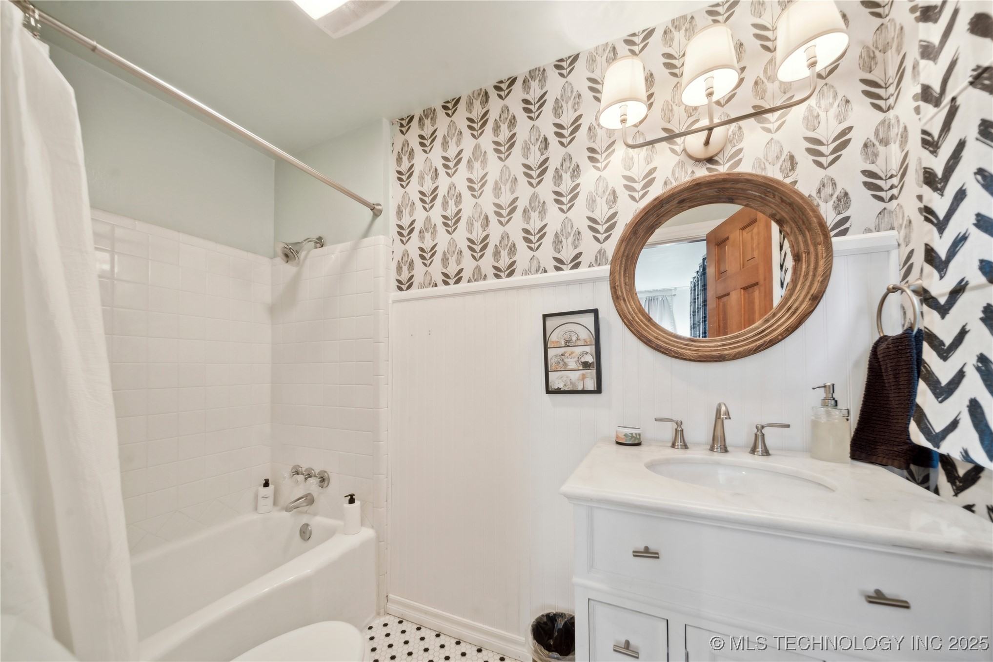 2252 S Troost Avenue Property Photo 20