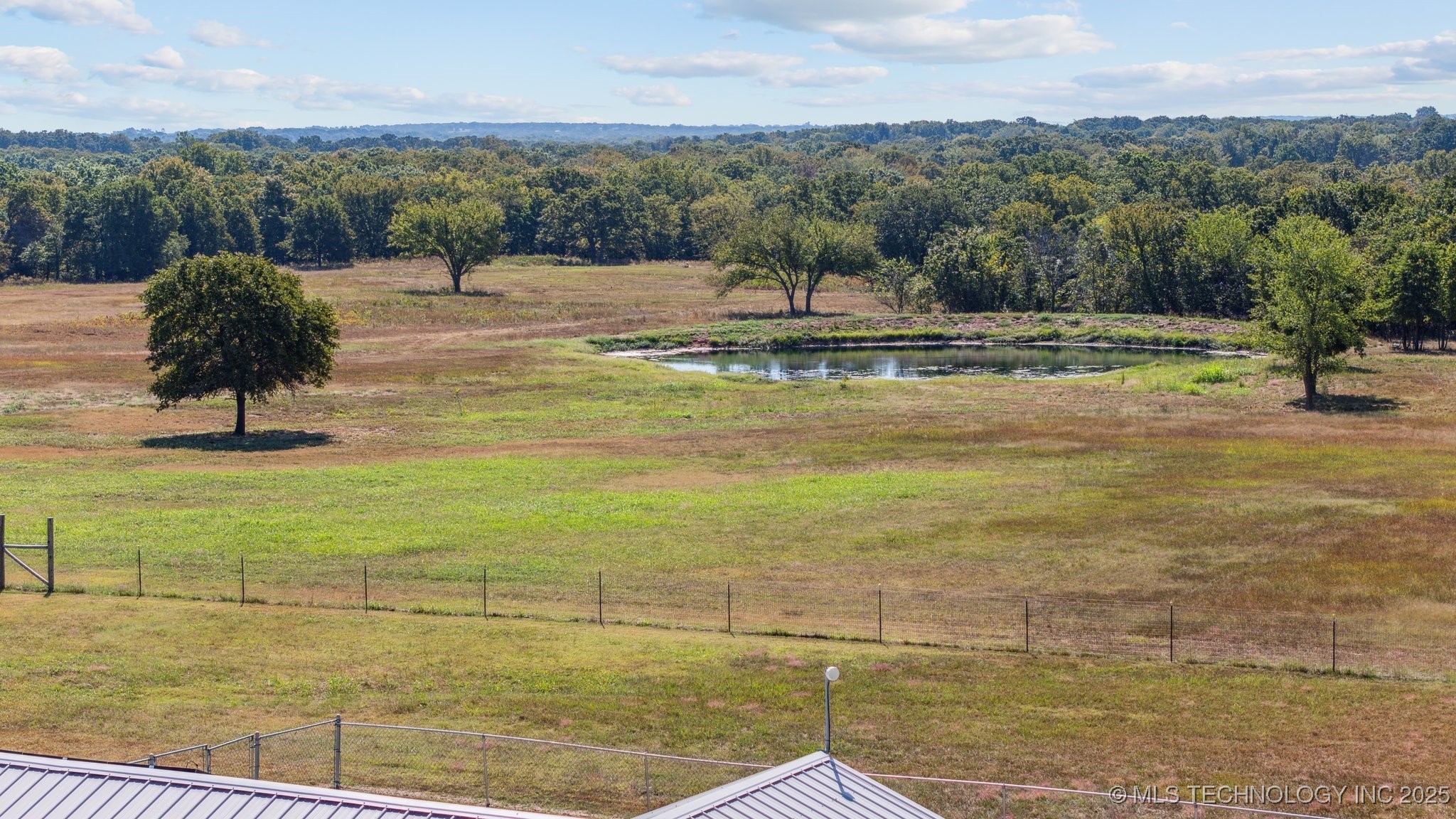 357705 E 980 Road Property Photo 10