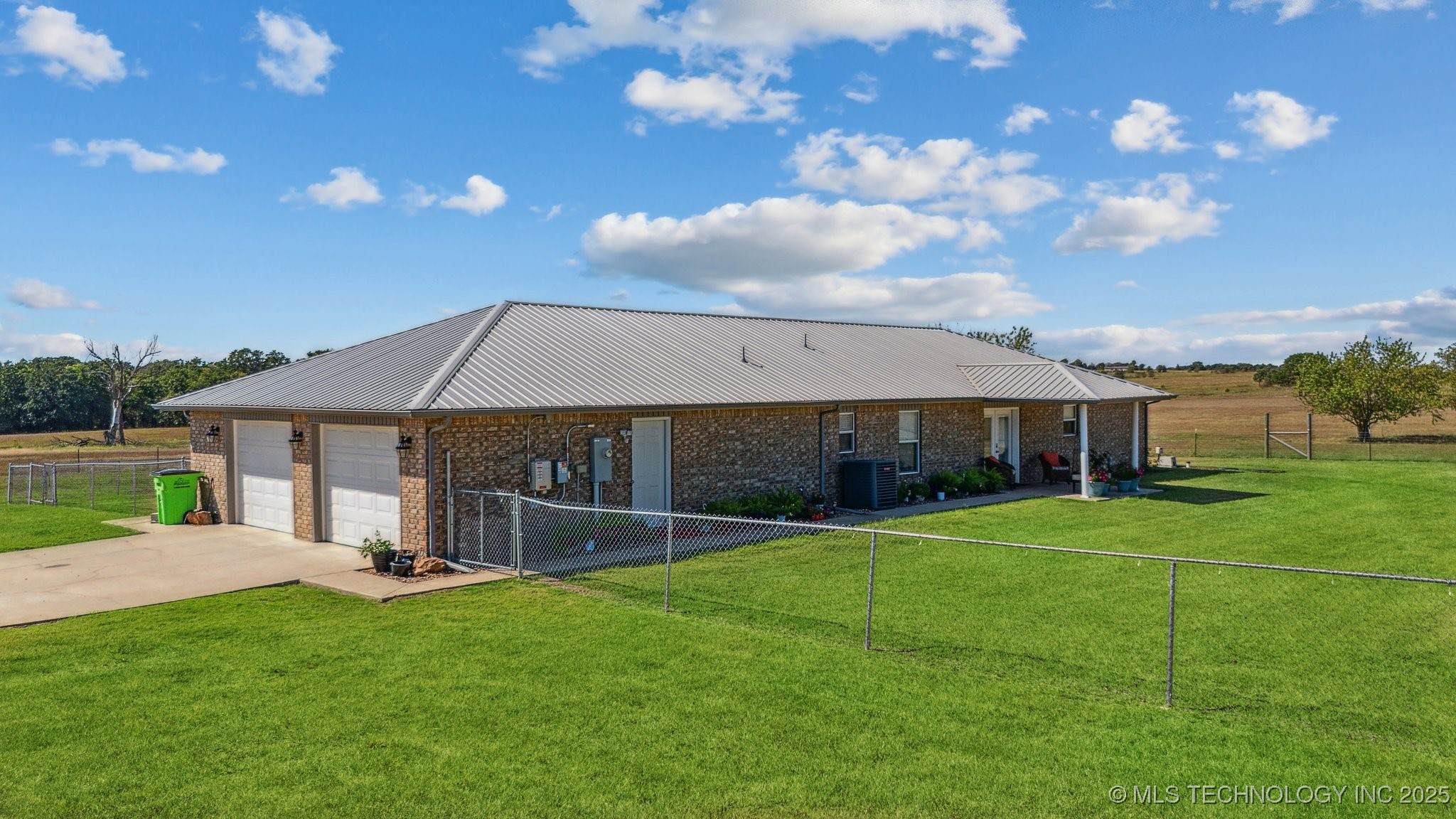 357705 E 980 Road Property Photo 14