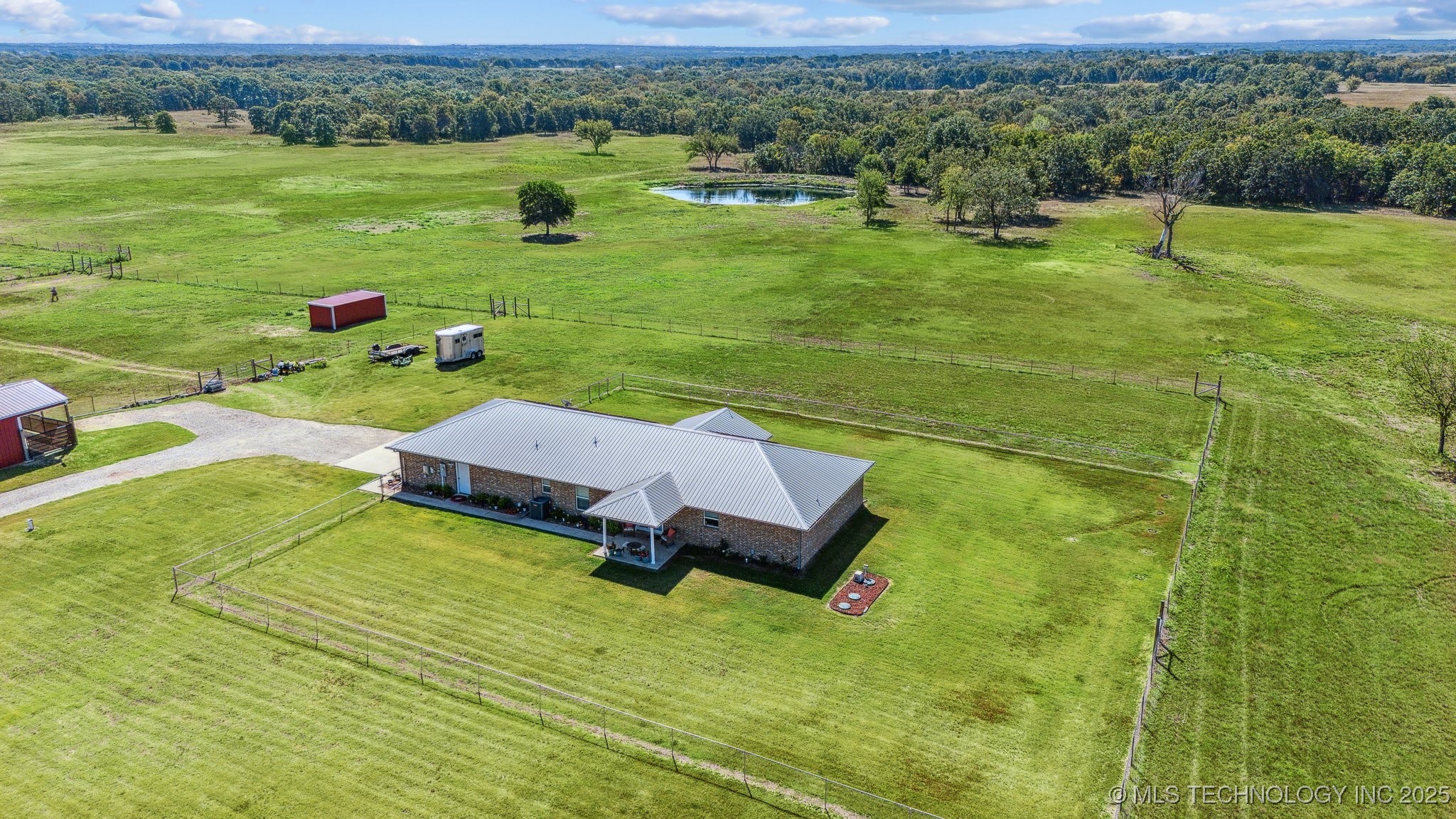 357705 E 980 Road Property Photo 16