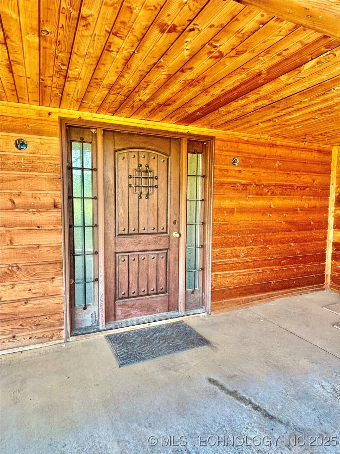 10054 W Perry Road Property Photo 4