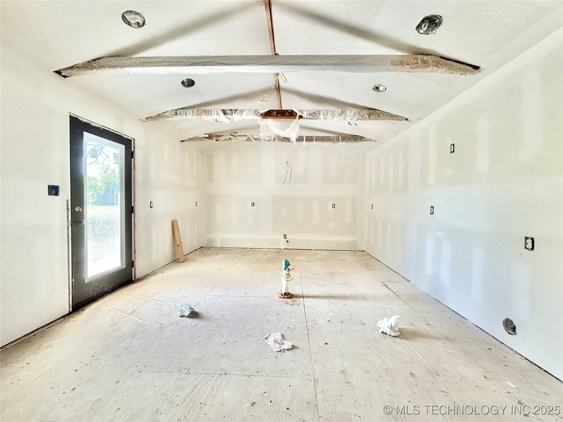 10054 W Perry Road Property Photo 7