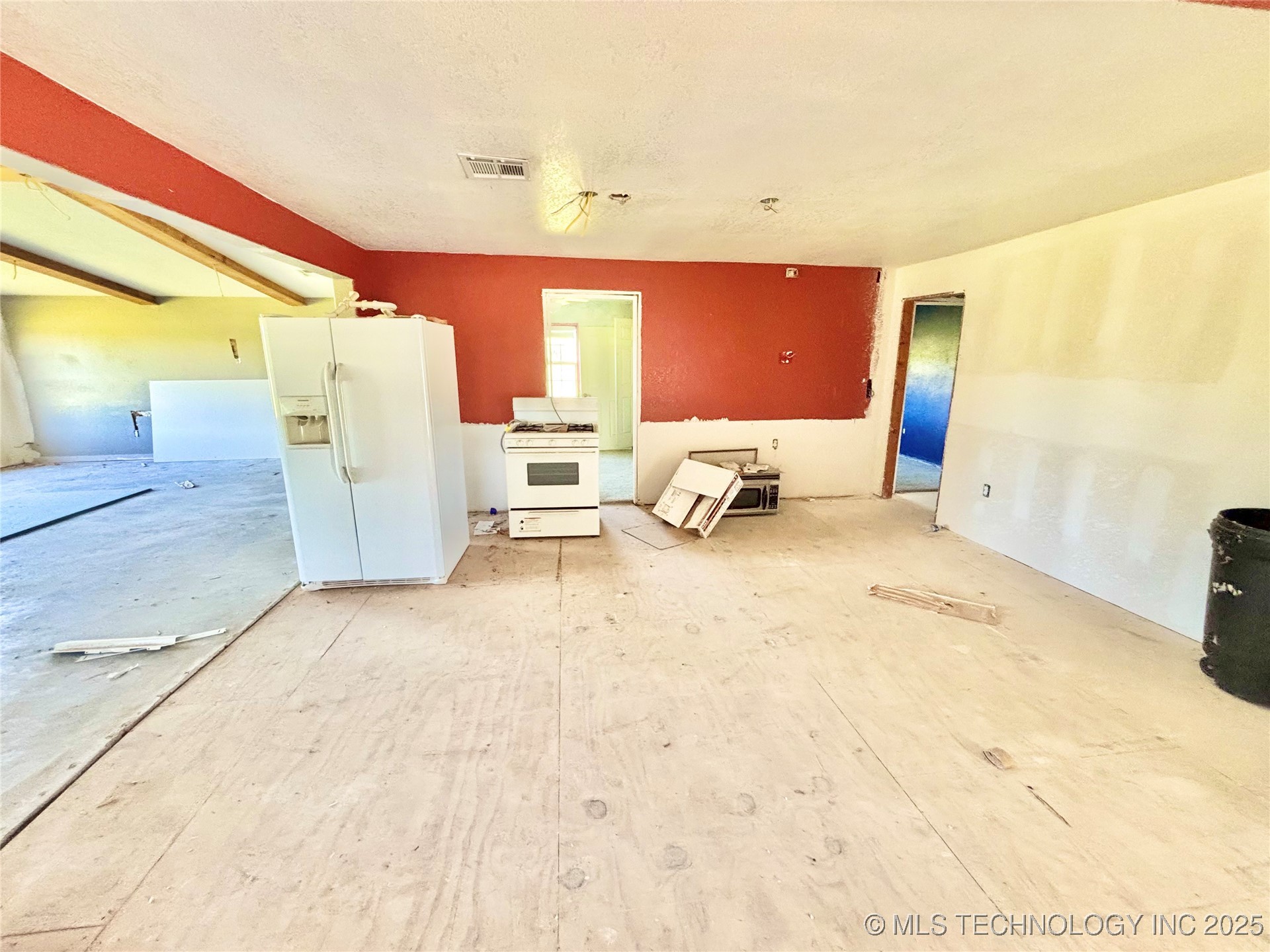10054 W Perry Road Property Photo 8