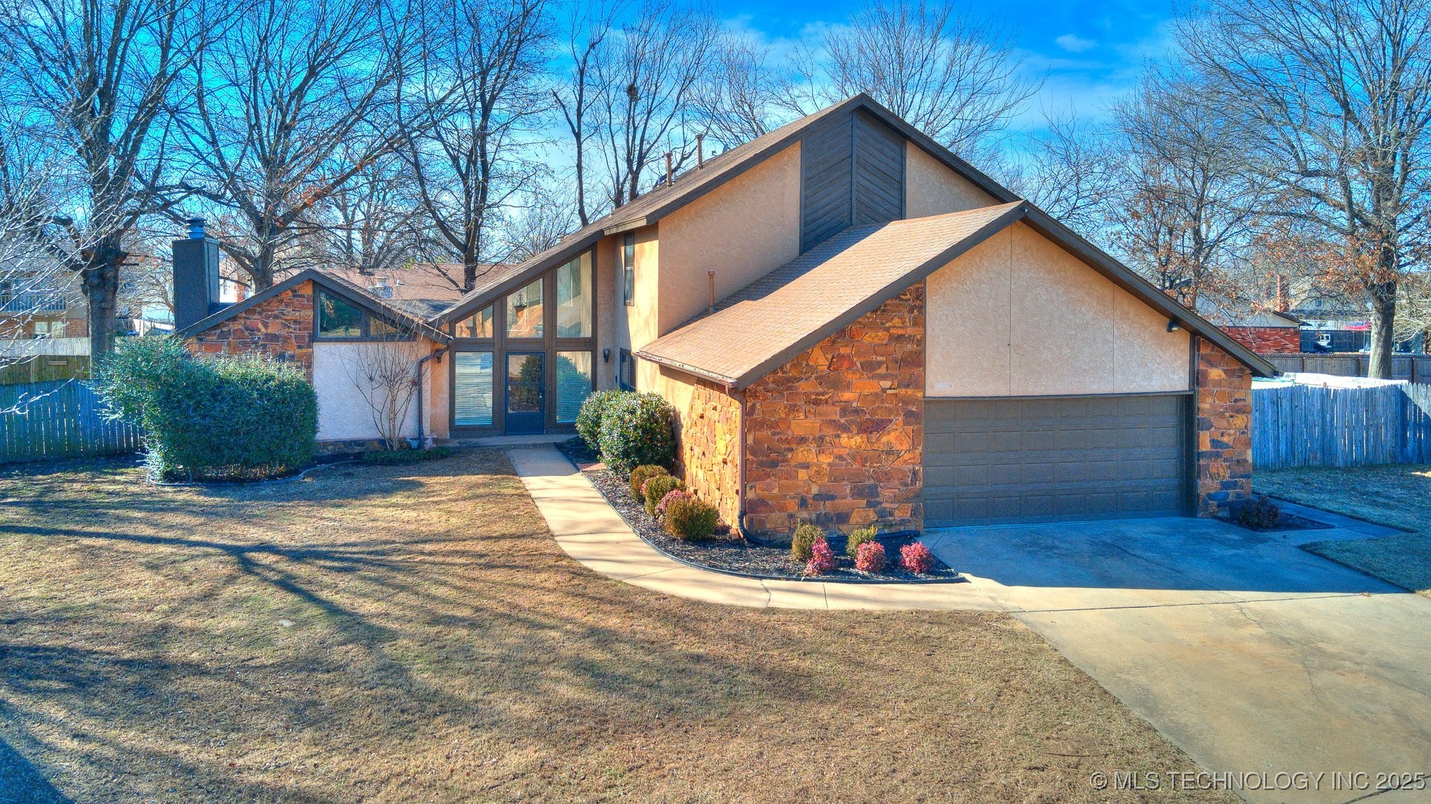 2605 W Washington Circle Property Photo