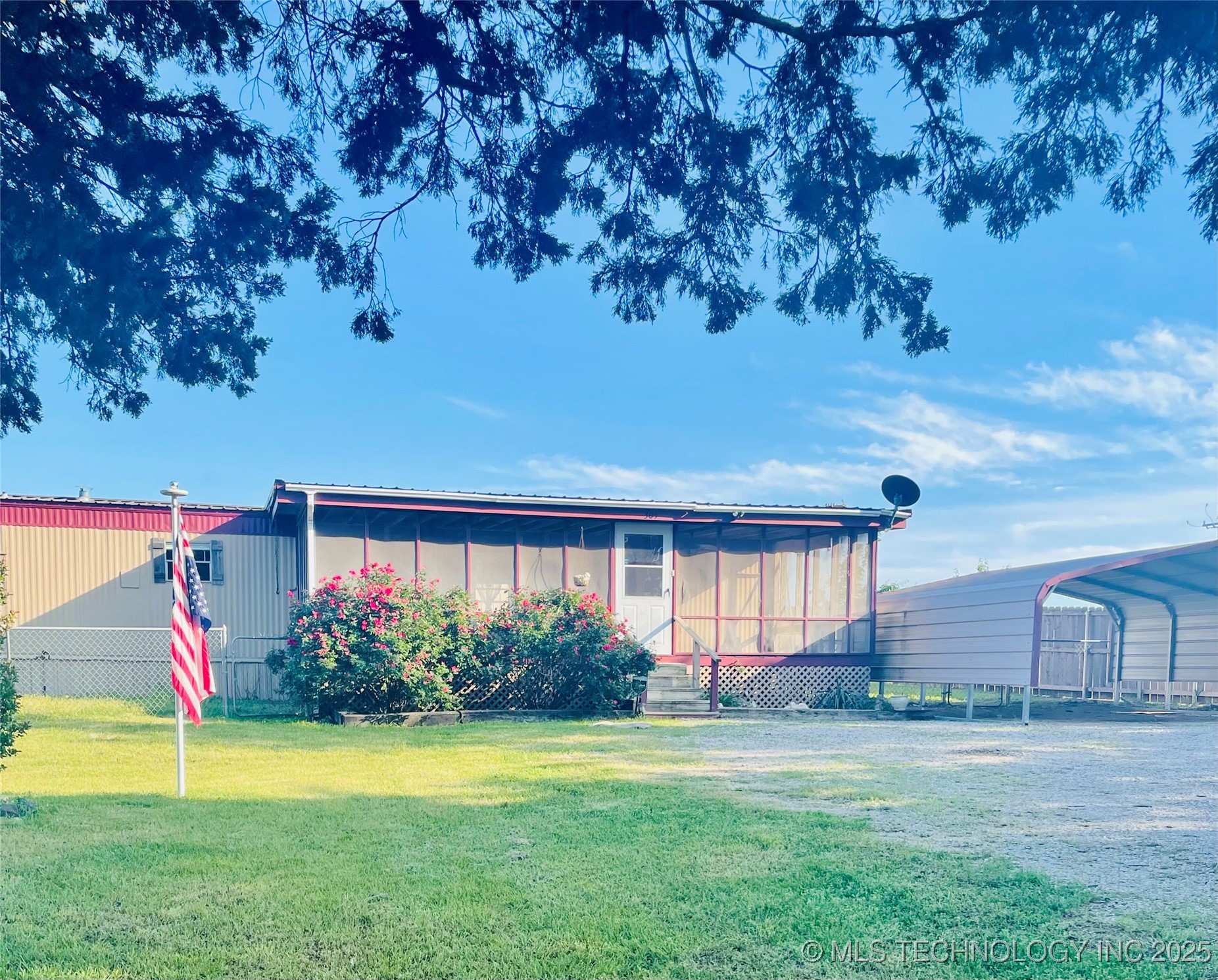 305 Liberty Road Property Photo