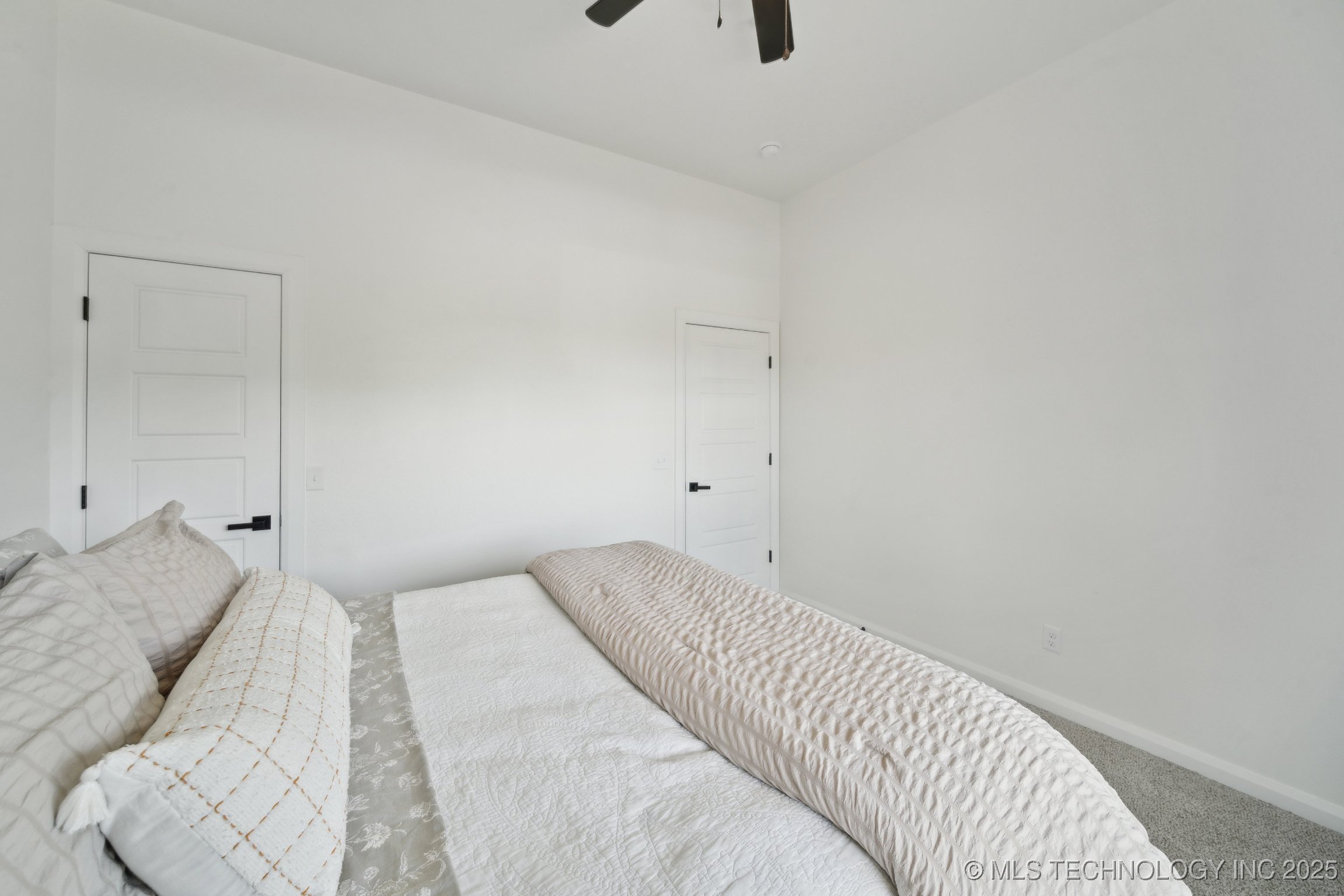10222 S 198th West Avenue Property Photo 31