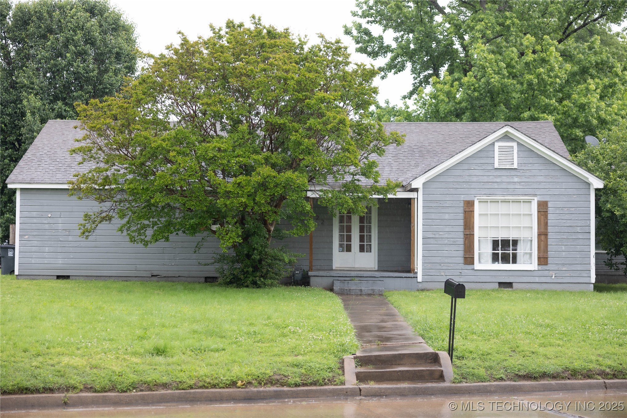 222 N Washington Property Photo