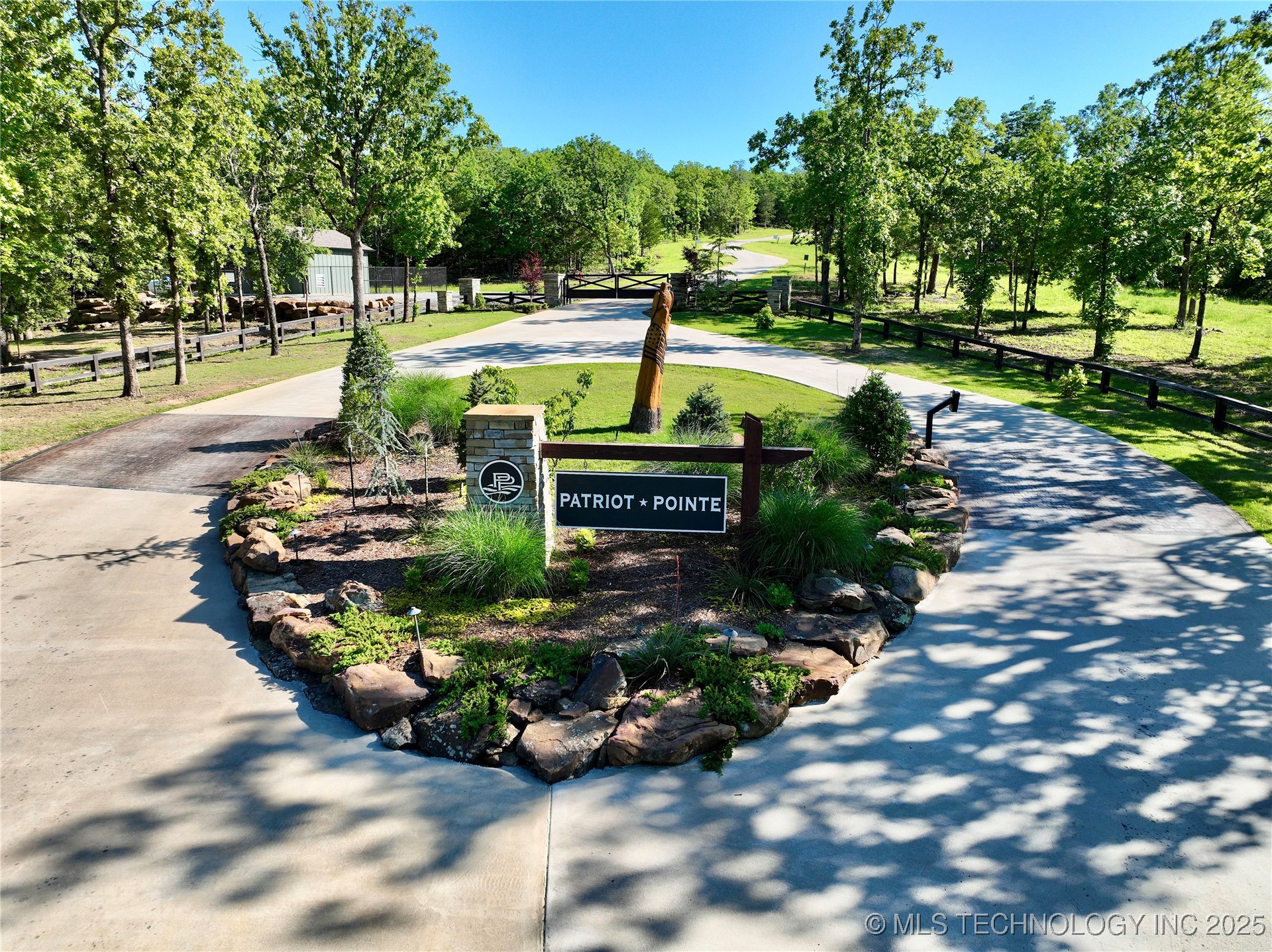 238 Patriot Pointe Property Photo