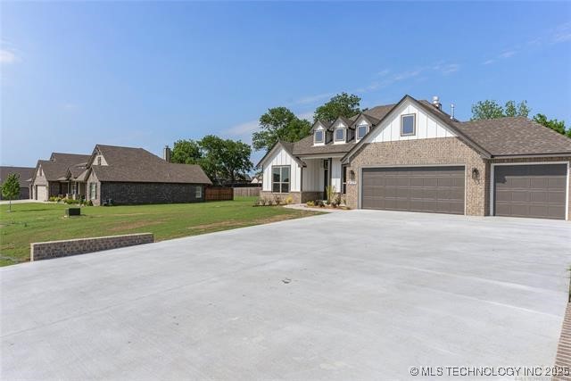4525 S Holly Avenue W Property Photo 4