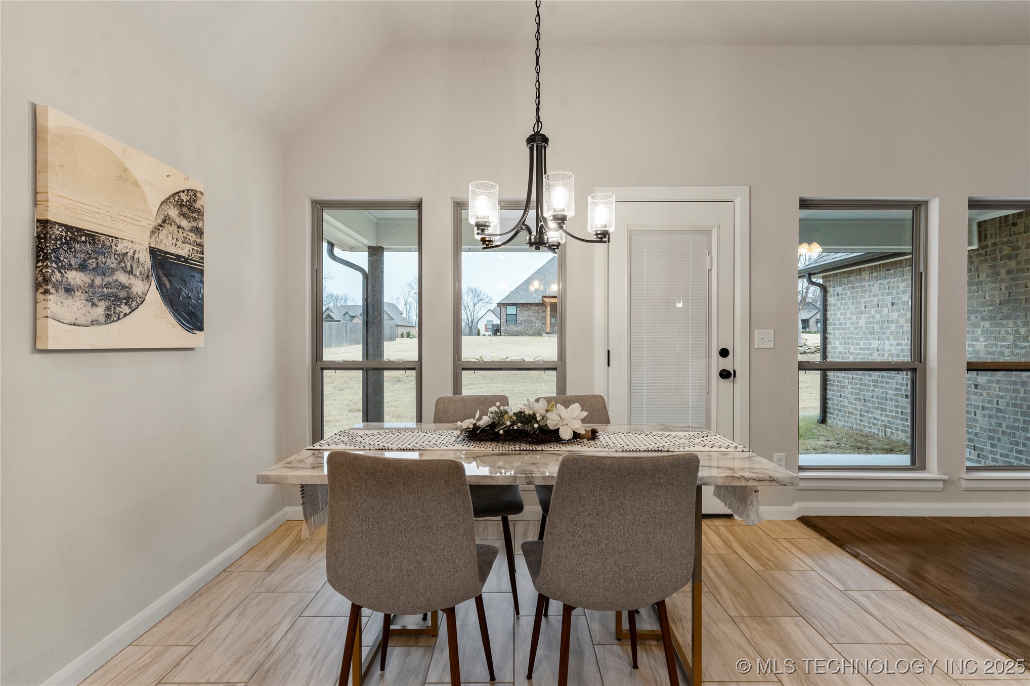 4525 S Holly Avenue W Property Photo 19