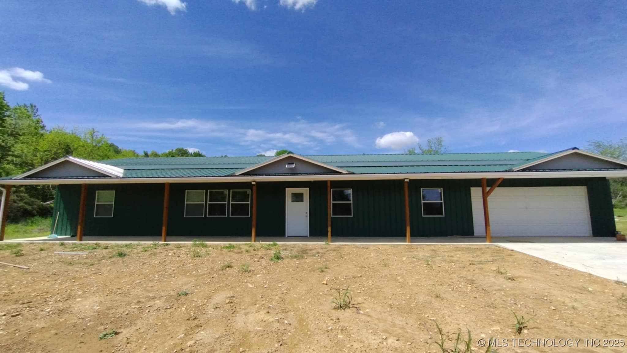 21316 County Road 502 Property Photo 1