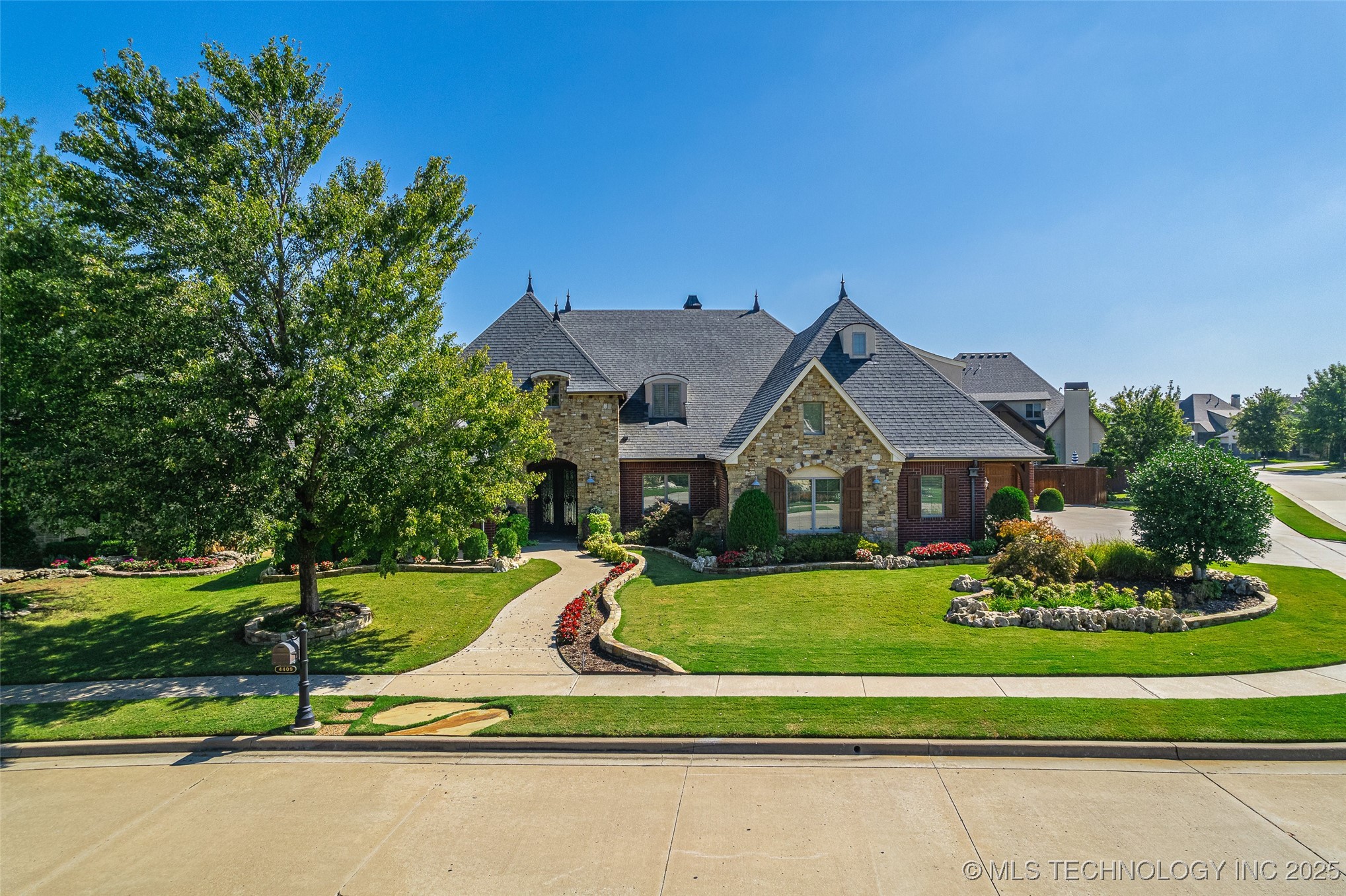 4409 S Quinoa Avenue Property Photo